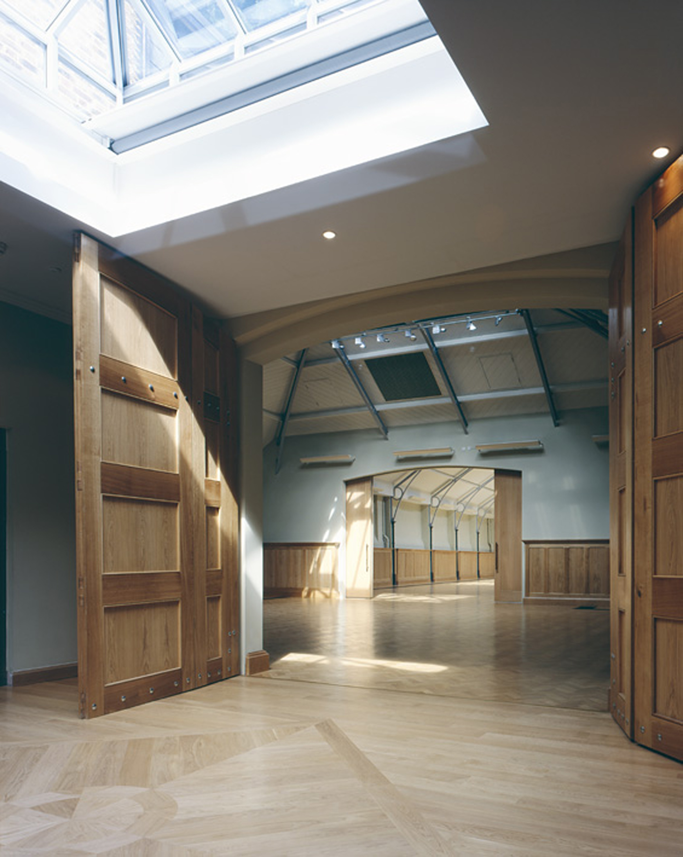 Elegant meeting room in Prince Consort Rooms, ideal for corporate events and workshops.