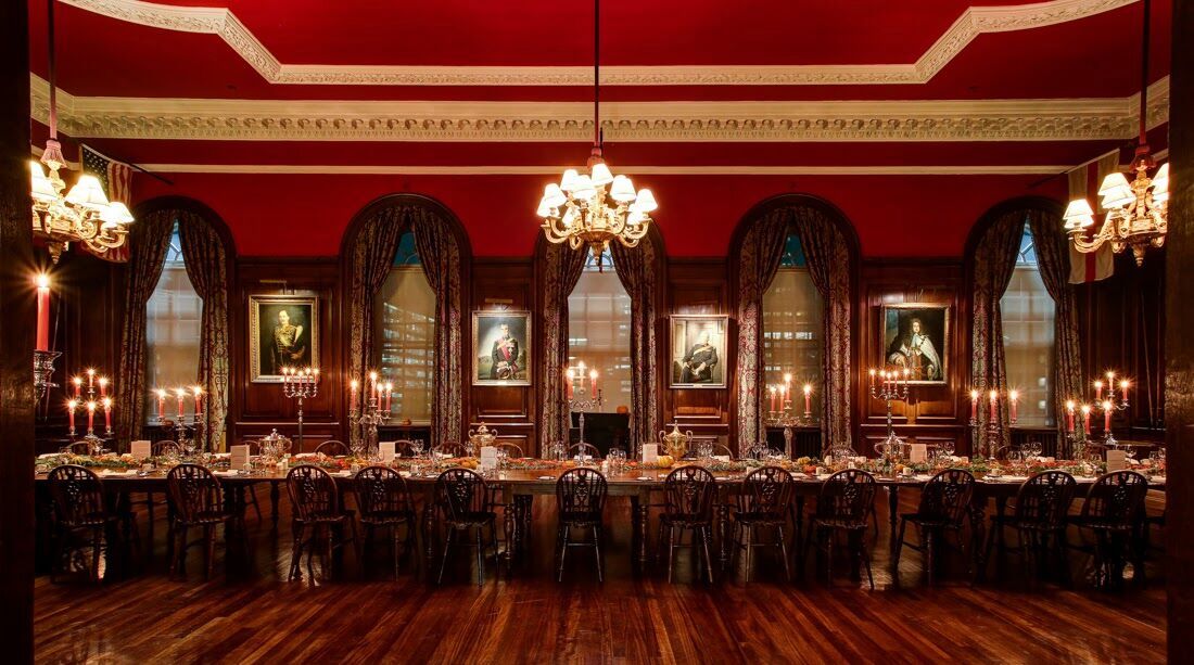 Elegant dining room in The Long Room, HAC, ideal for corporate dinners and celebrations.