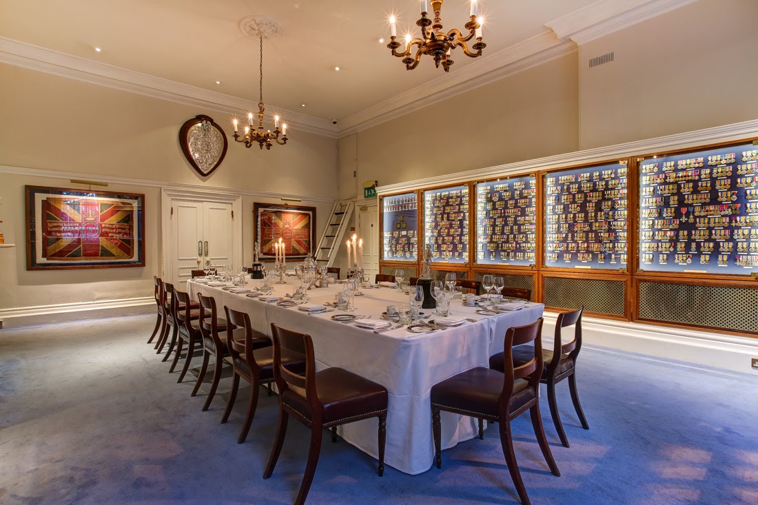 Elegant dining room in HAC, perfect for corporate dinners and networking events.