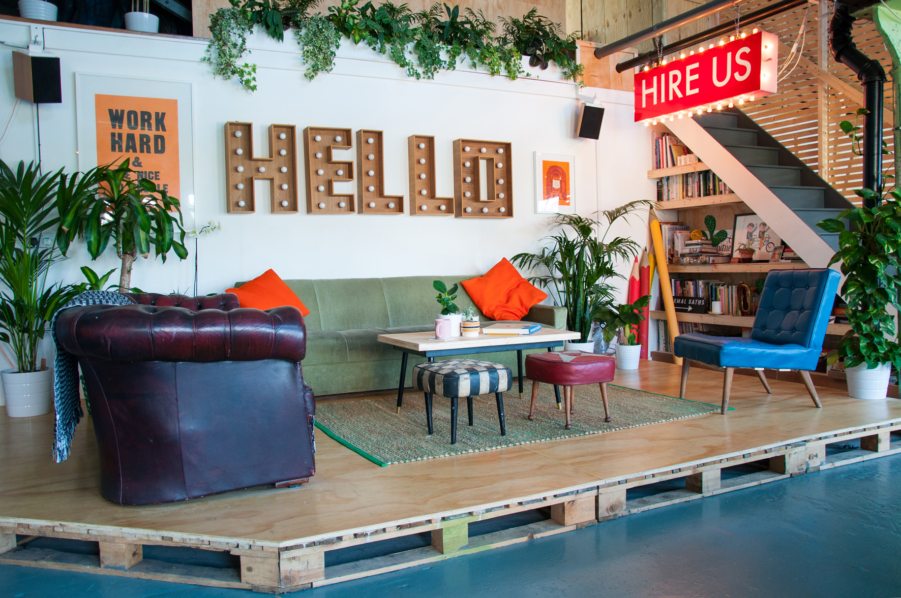 Vibrant meeting space with cozy seating for creative brainstorming events.