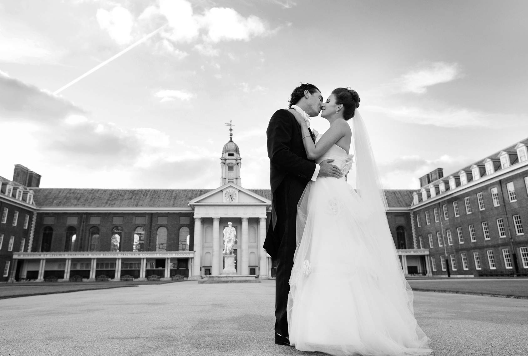 Figure Court - 2rmvbdlrx5m.JPG