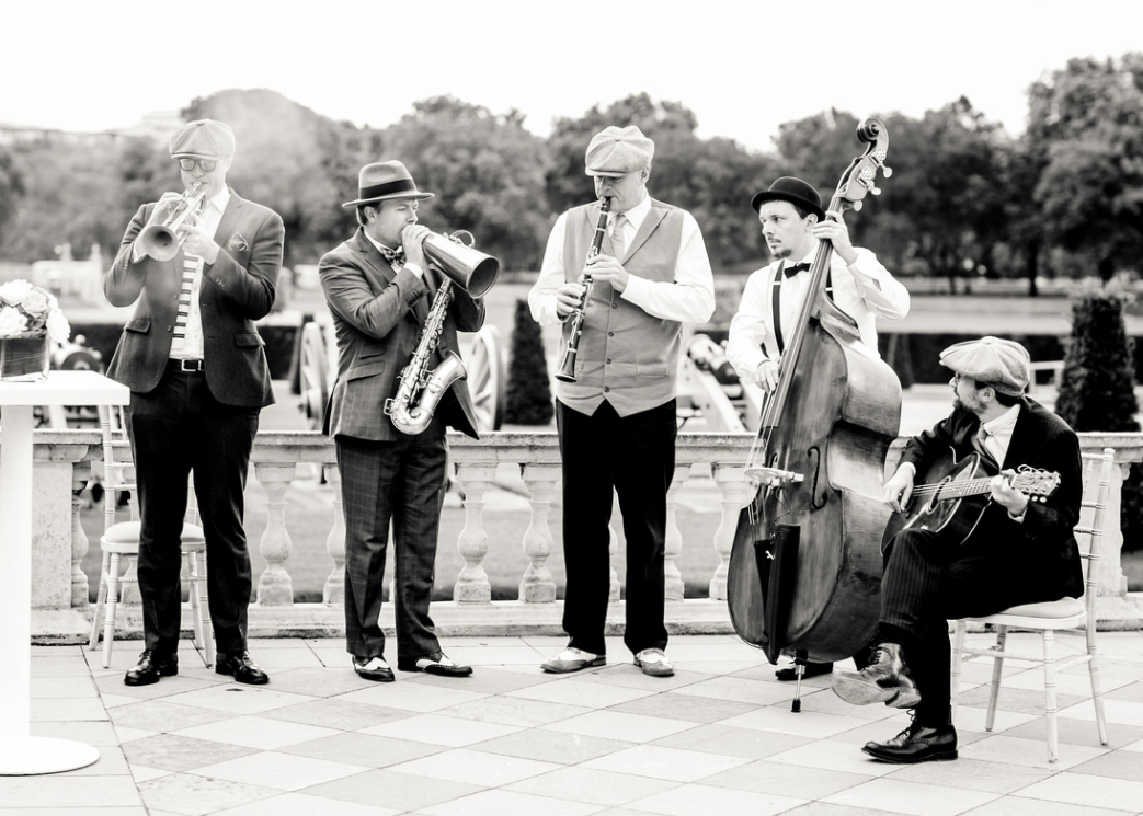 Figure Court - qdhbsex1uax.png