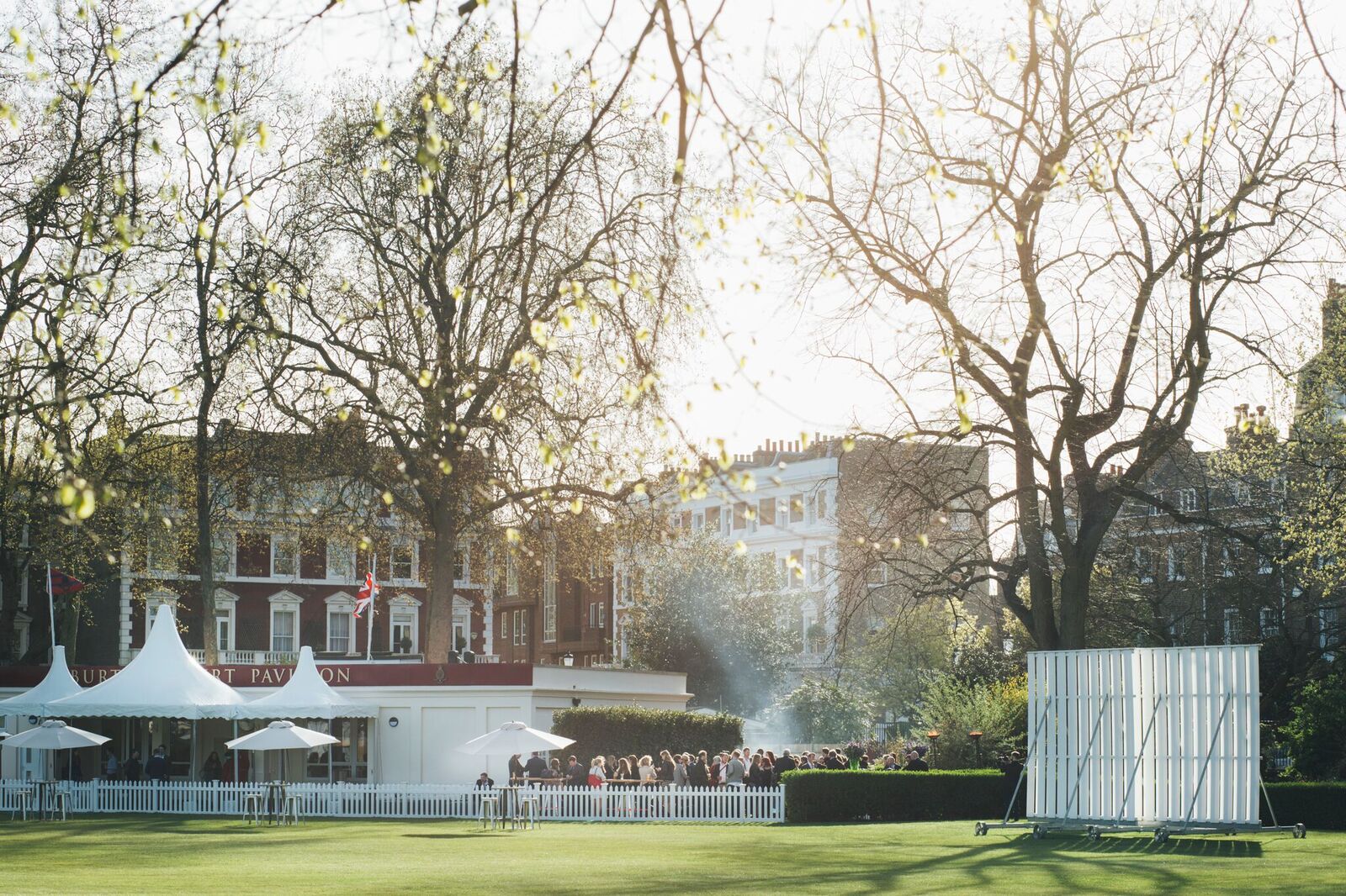 Burton Court - pt0furs1udr.jpg