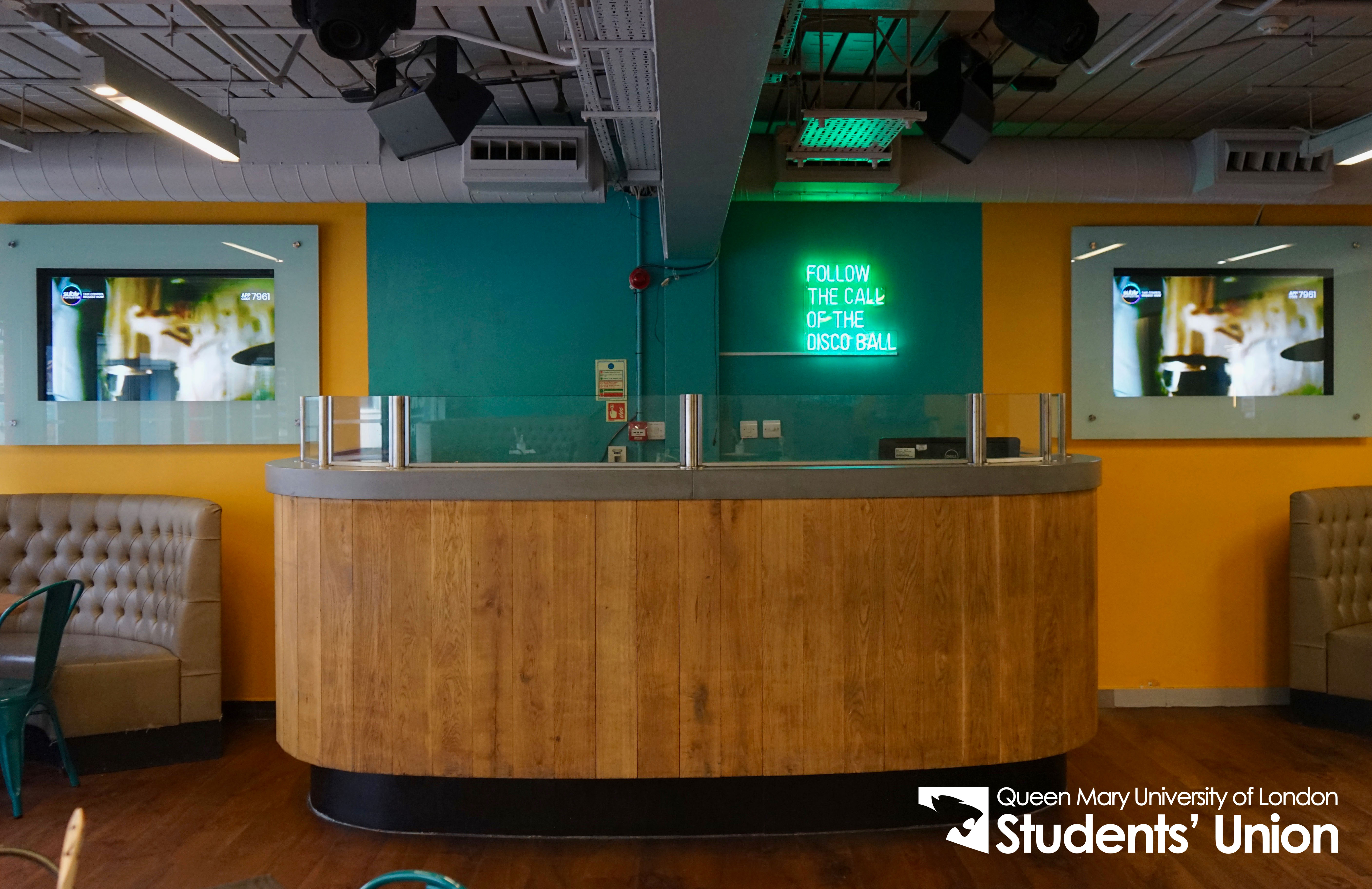 Vibrant reception area in Drapers Bar & Kitchen, ideal for events and gatherings.