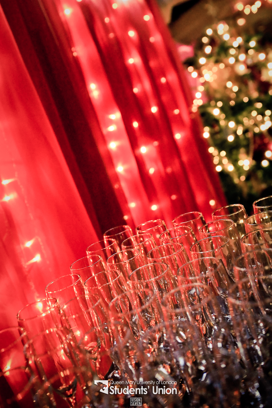 Main bar - s1lhybrtalz.jpg