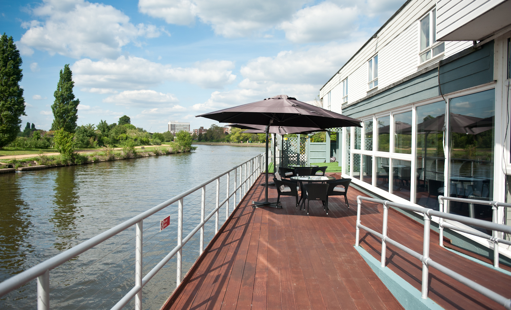 The Thames Suite - h15mketfjn2.jpg