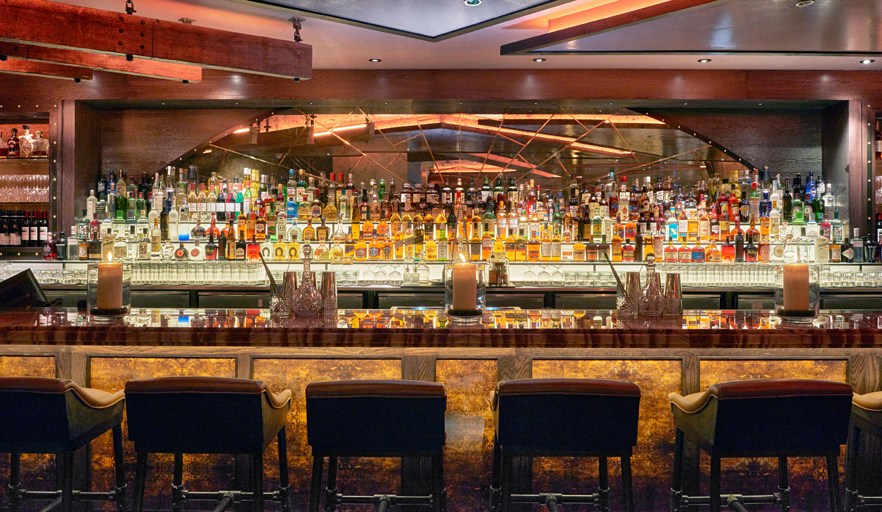 Stylish bar at The Club, 100 Wardour St, ideal for networking and cocktail receptions.