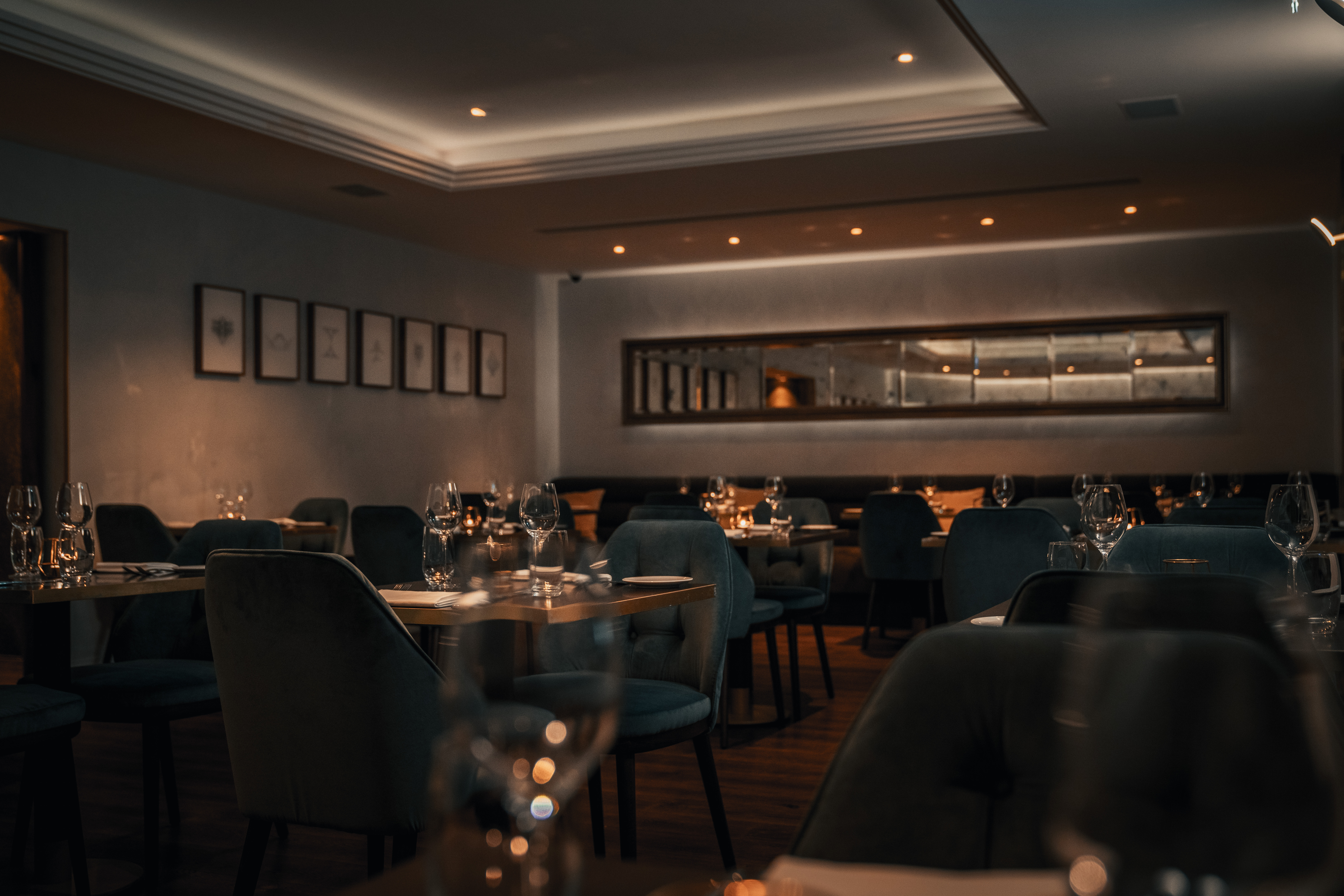 Sophisticated dining space in The Roseate, Reading for intimate gatherings and corporate events.