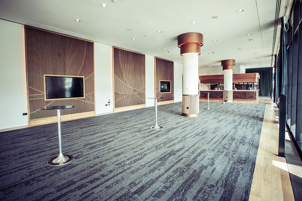 Battlebridge Room - wproaxeywub.jpg