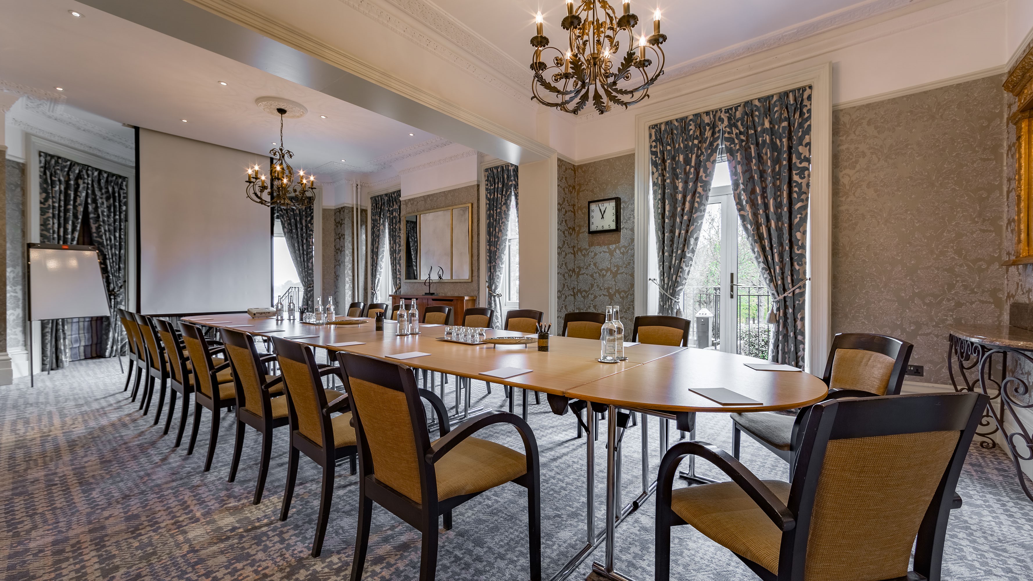 Terrace Suite meeting room with elegant decor, ideal for corporate events and workshops.