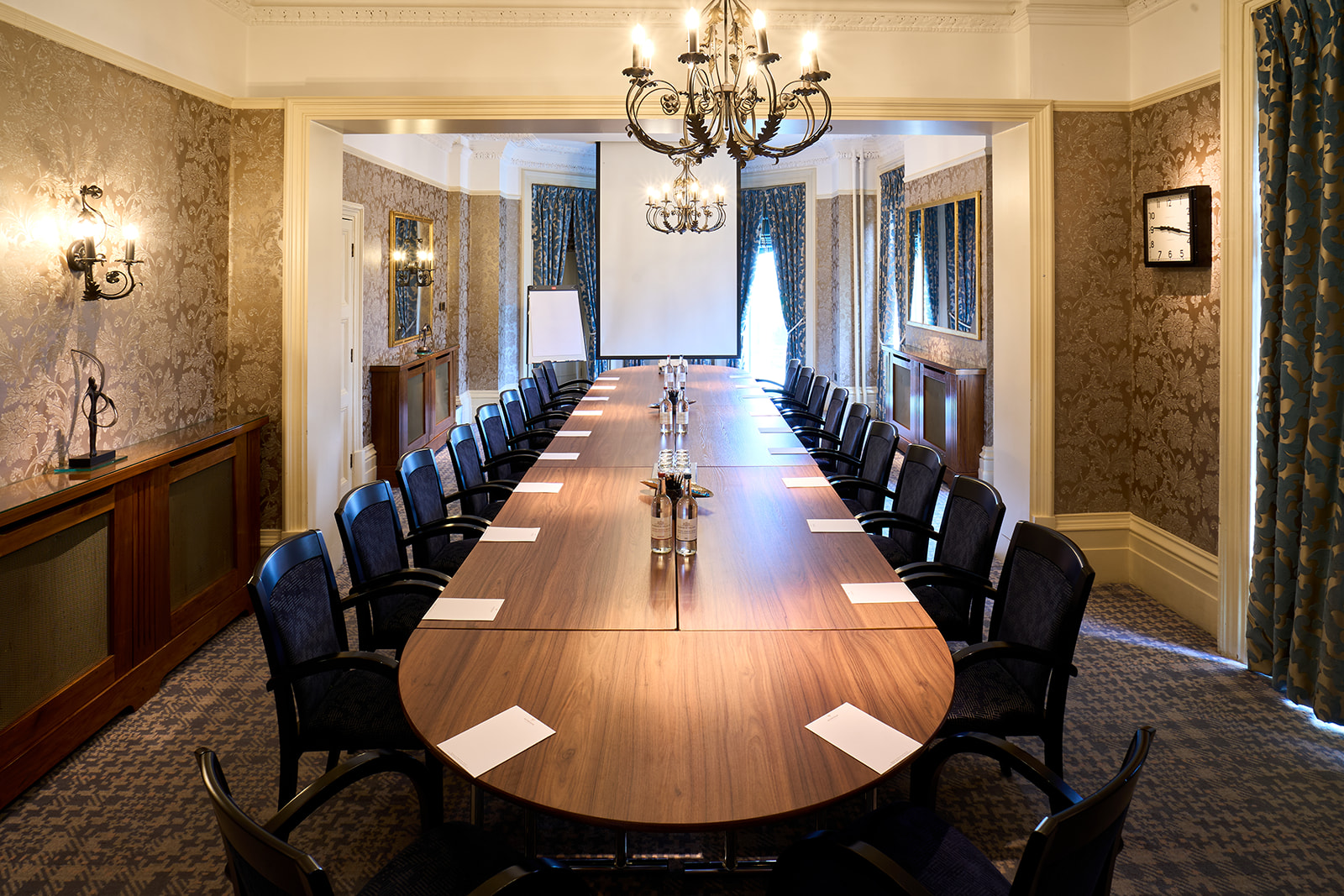 The Petersham - image 3