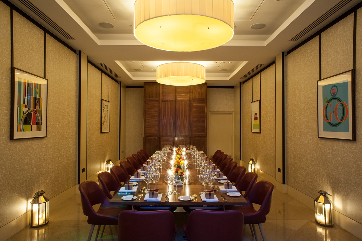 The Gallery Room - pbpn12etkiy.jpg