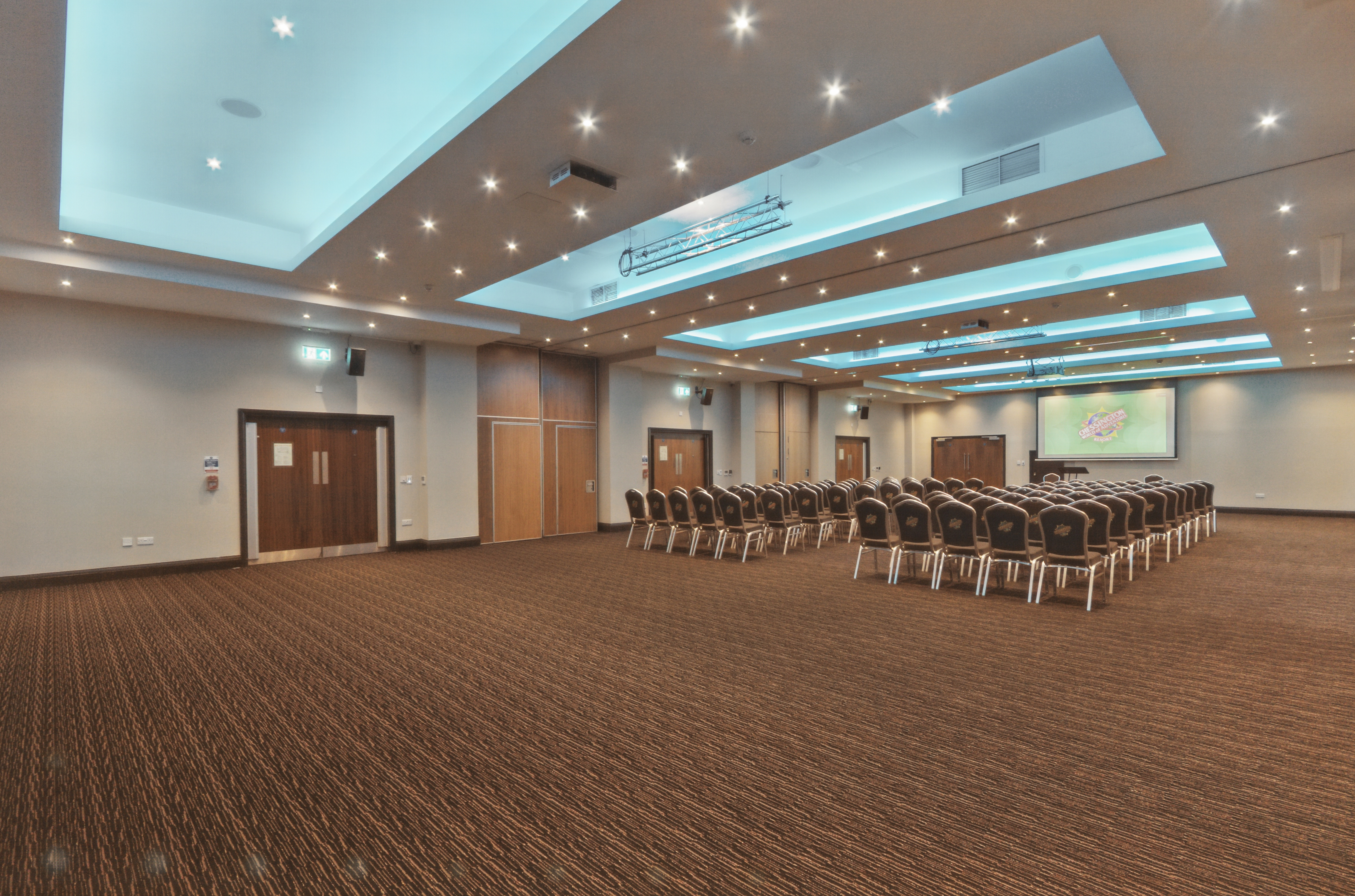 Serengeti Suite meeting room at Chessington, perfect for corporate events and seminars.