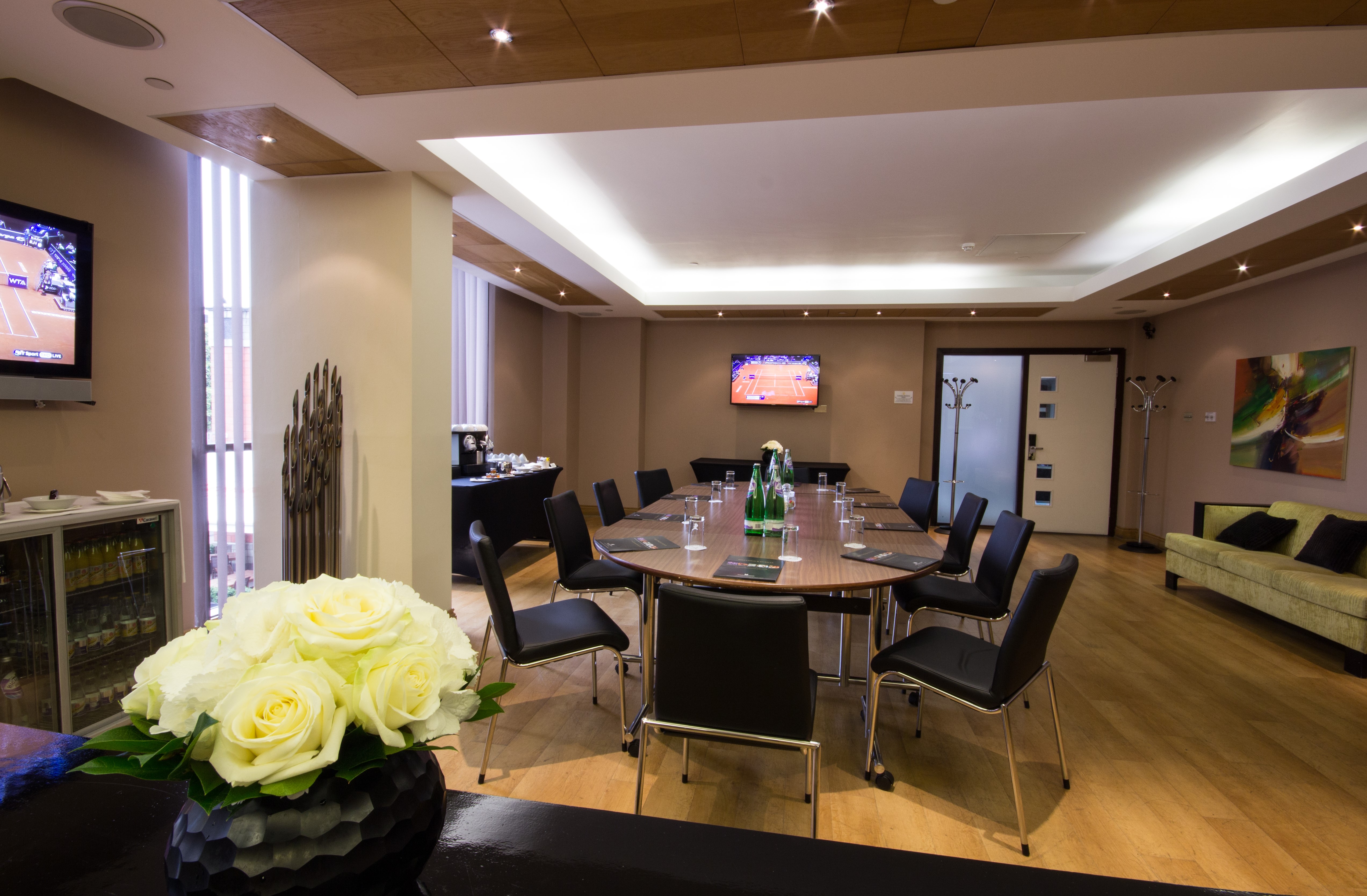 Copthorne Lounge - 5uchrmrv54d.jpg