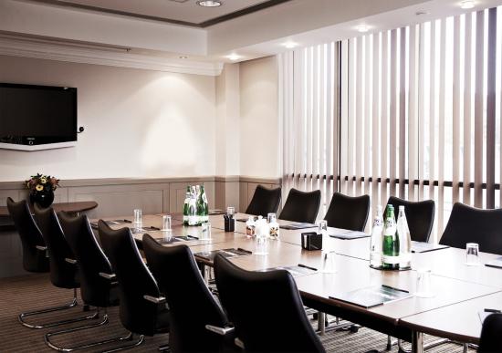 Mears Suite - jfz2ufkz1ty.jpeg