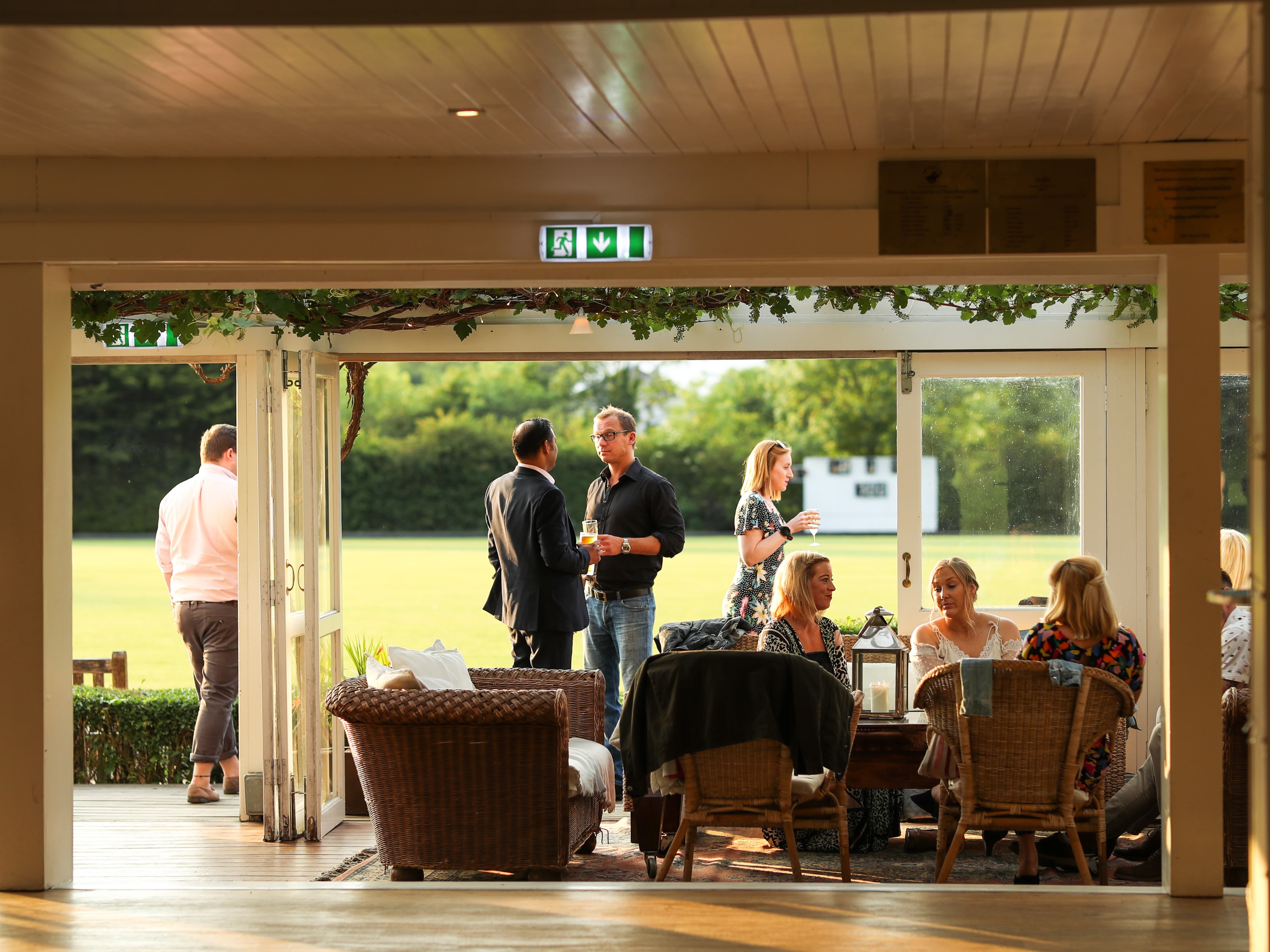 Clubhouse  - rdci2ur34g2.jpg