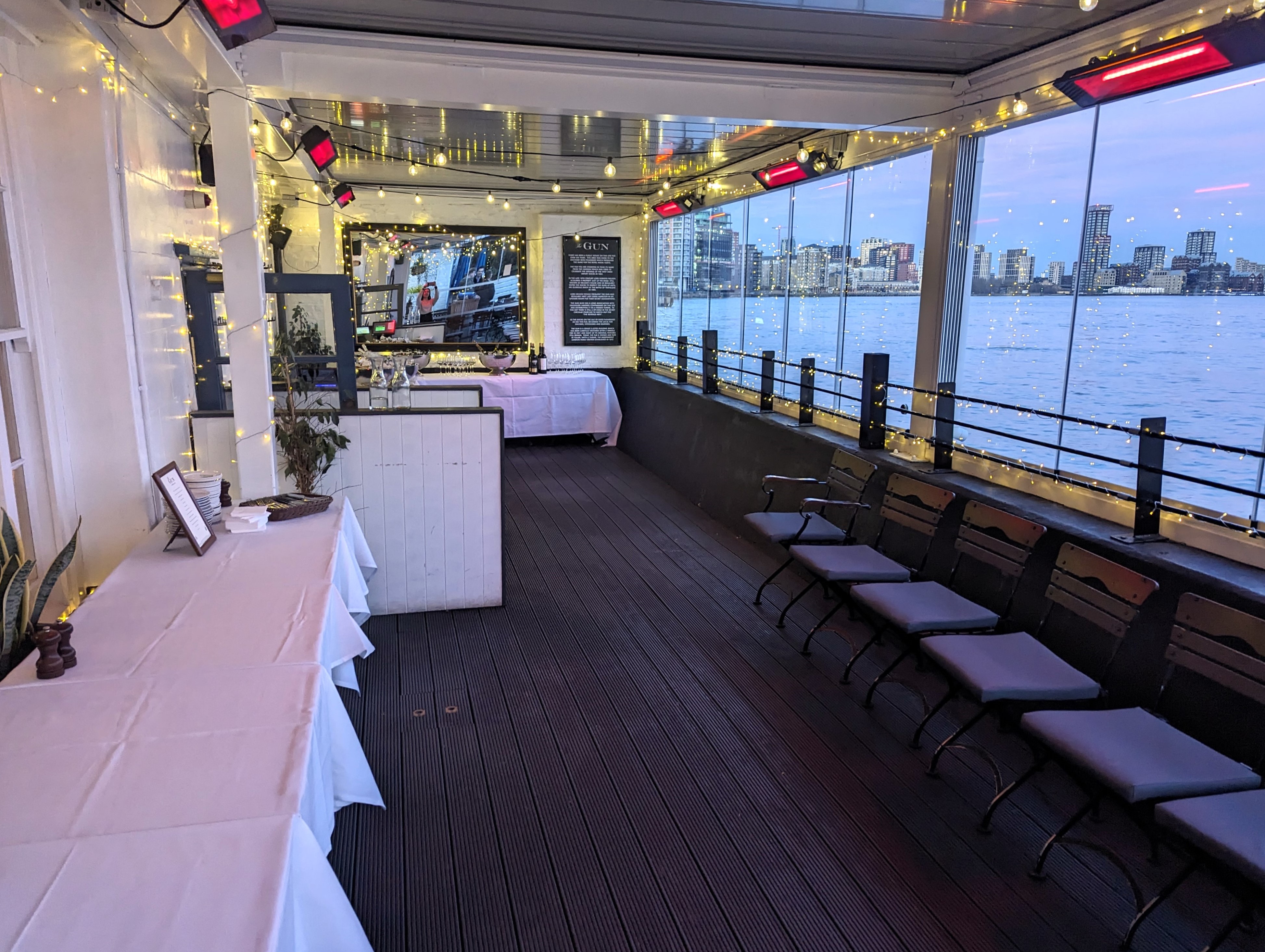 Riverside Terrace - 90f1e457-64c1-4e4c-928b-ef9a1b41a818.jpg