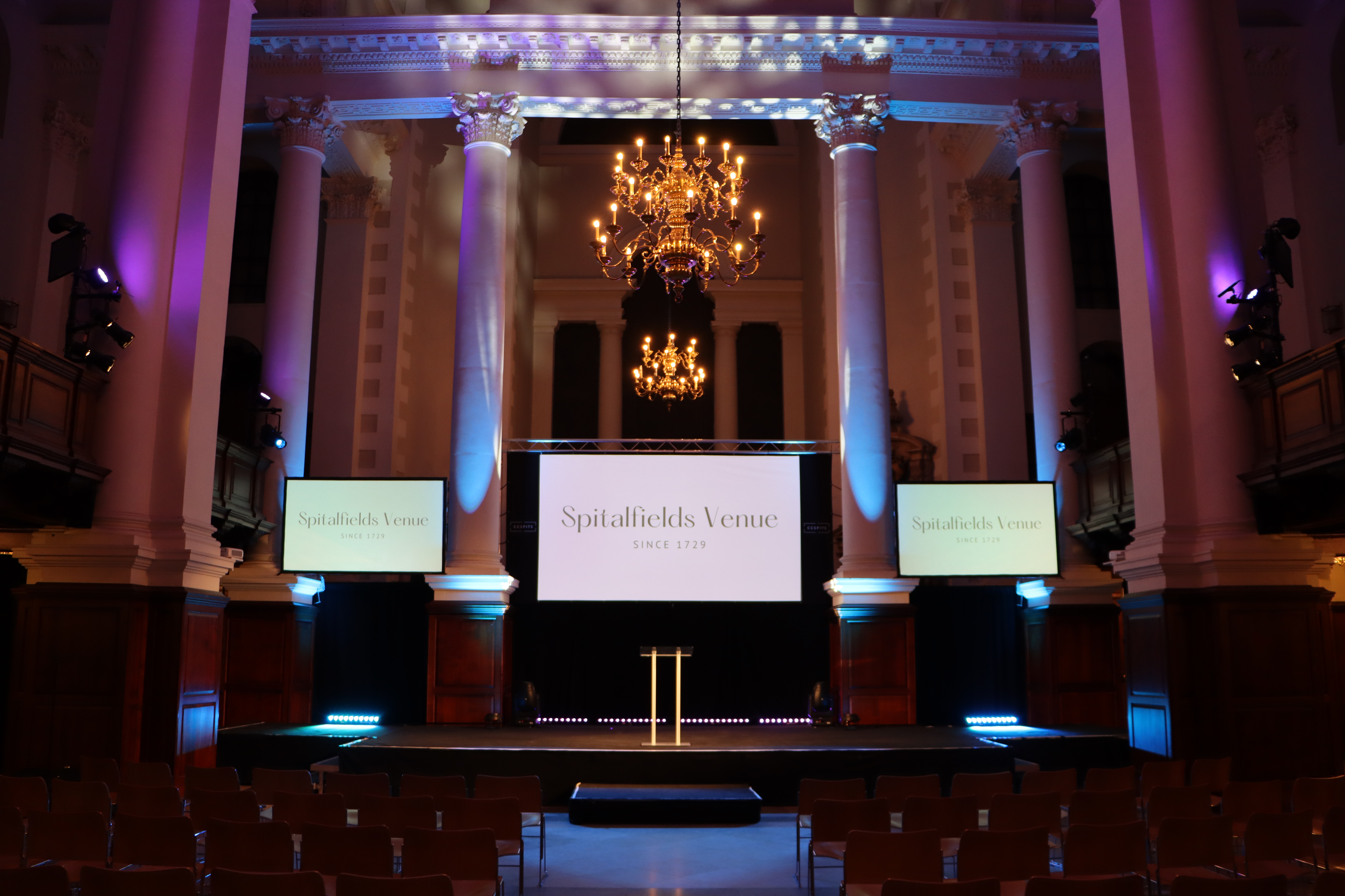 The Nave - dsxe40e5dhe.JPG