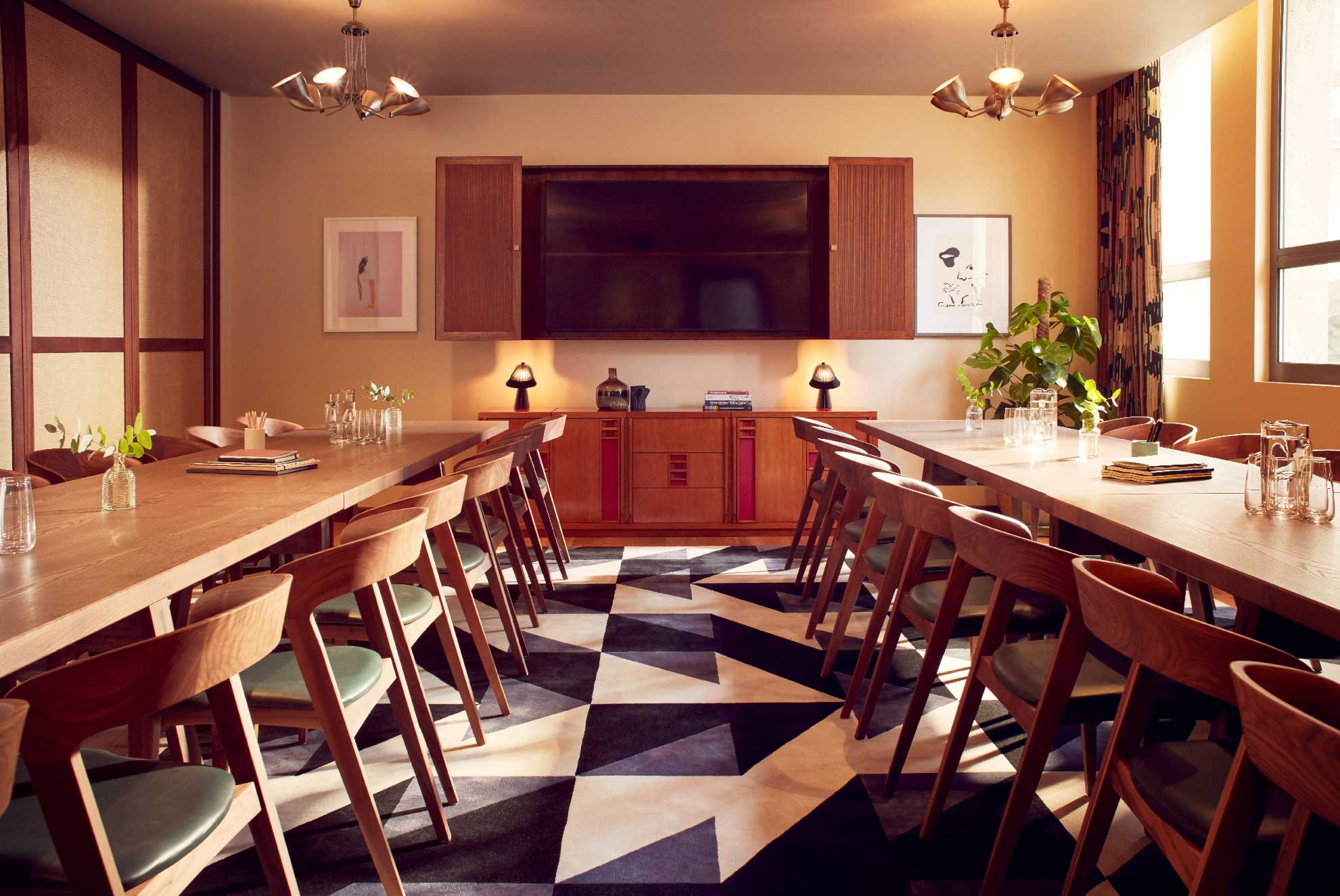 Library - czmqlg43ppq.jpg