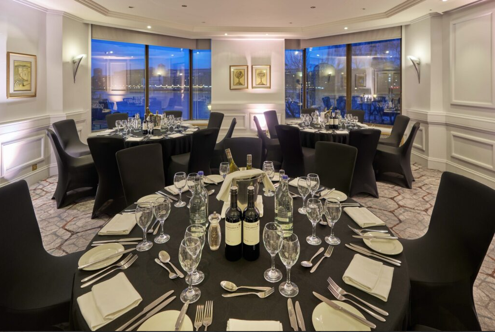 Mortimer Suite banquet hall, elegant corporate dinner venue