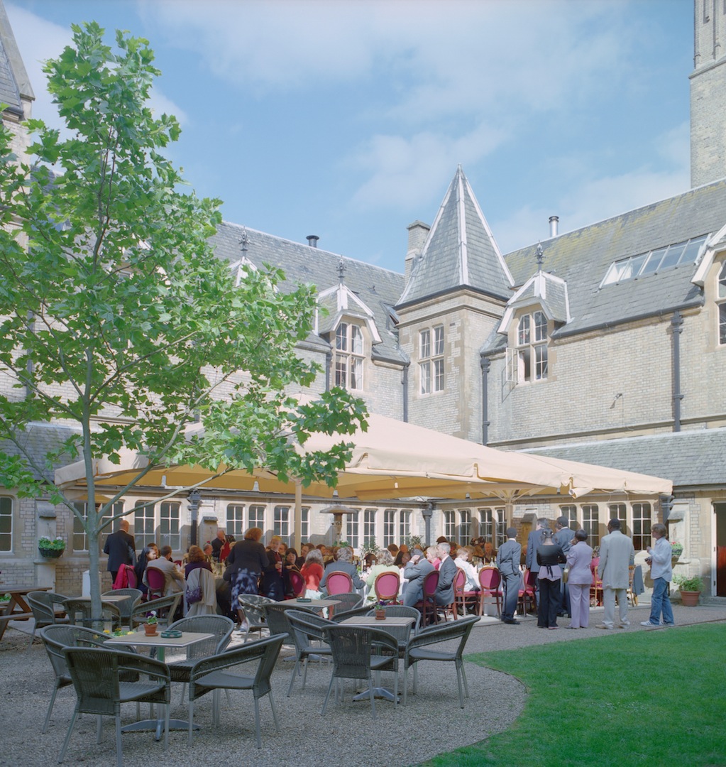 Elegant outdoor event space at Le Gothique with historic architecture, perfect for gatherings.