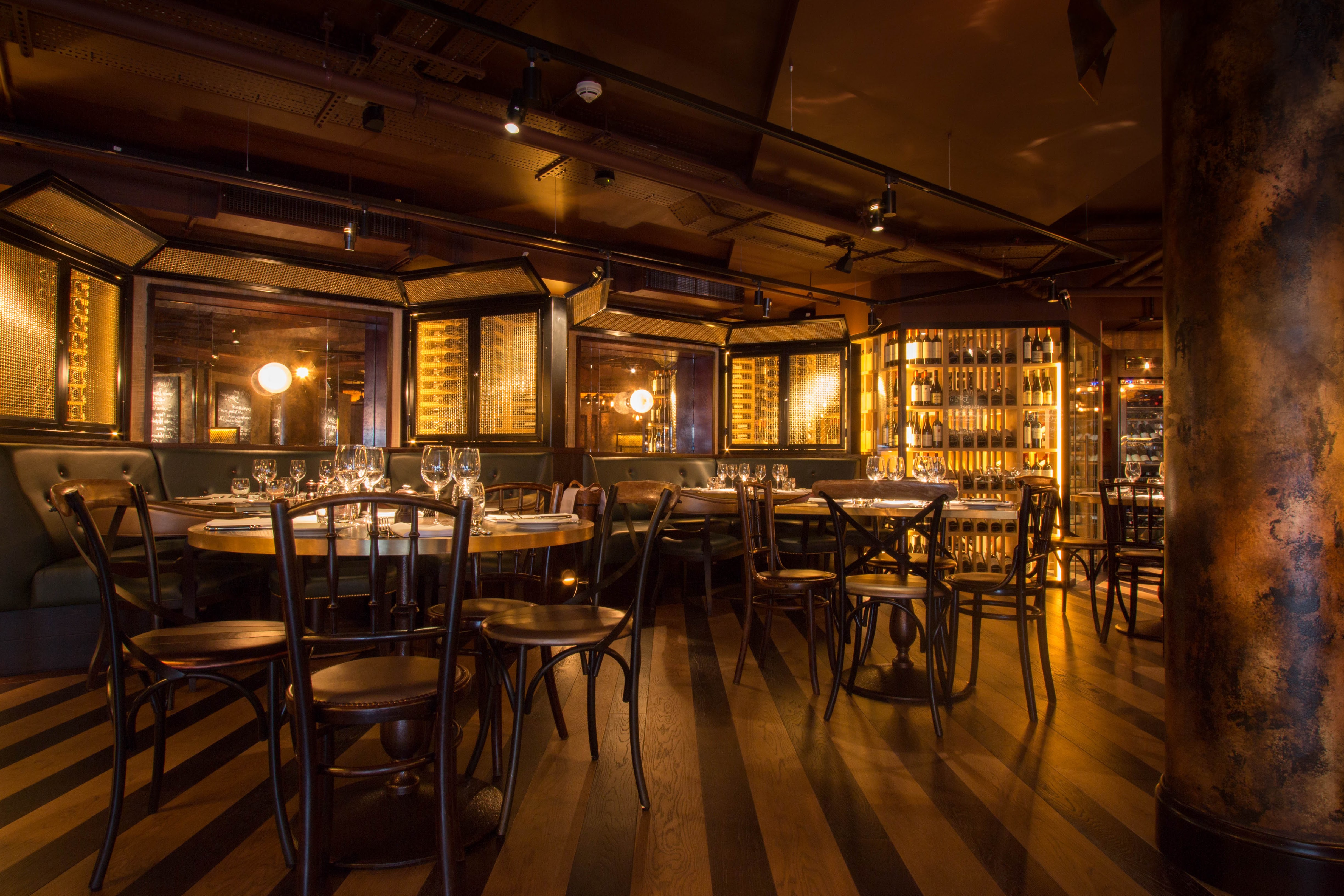 The Copper Bar - zg5l3q0jkow.jpg