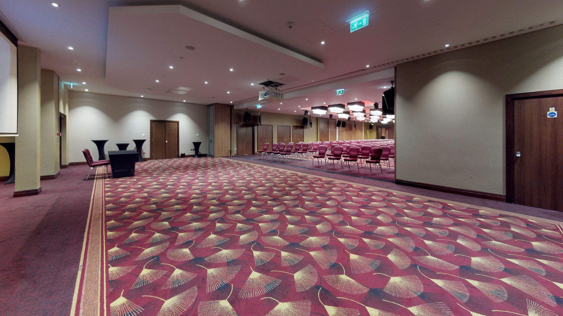 Balmoral Suite at Holiday Inn Kensington: spacious venue for conferences and banquets.