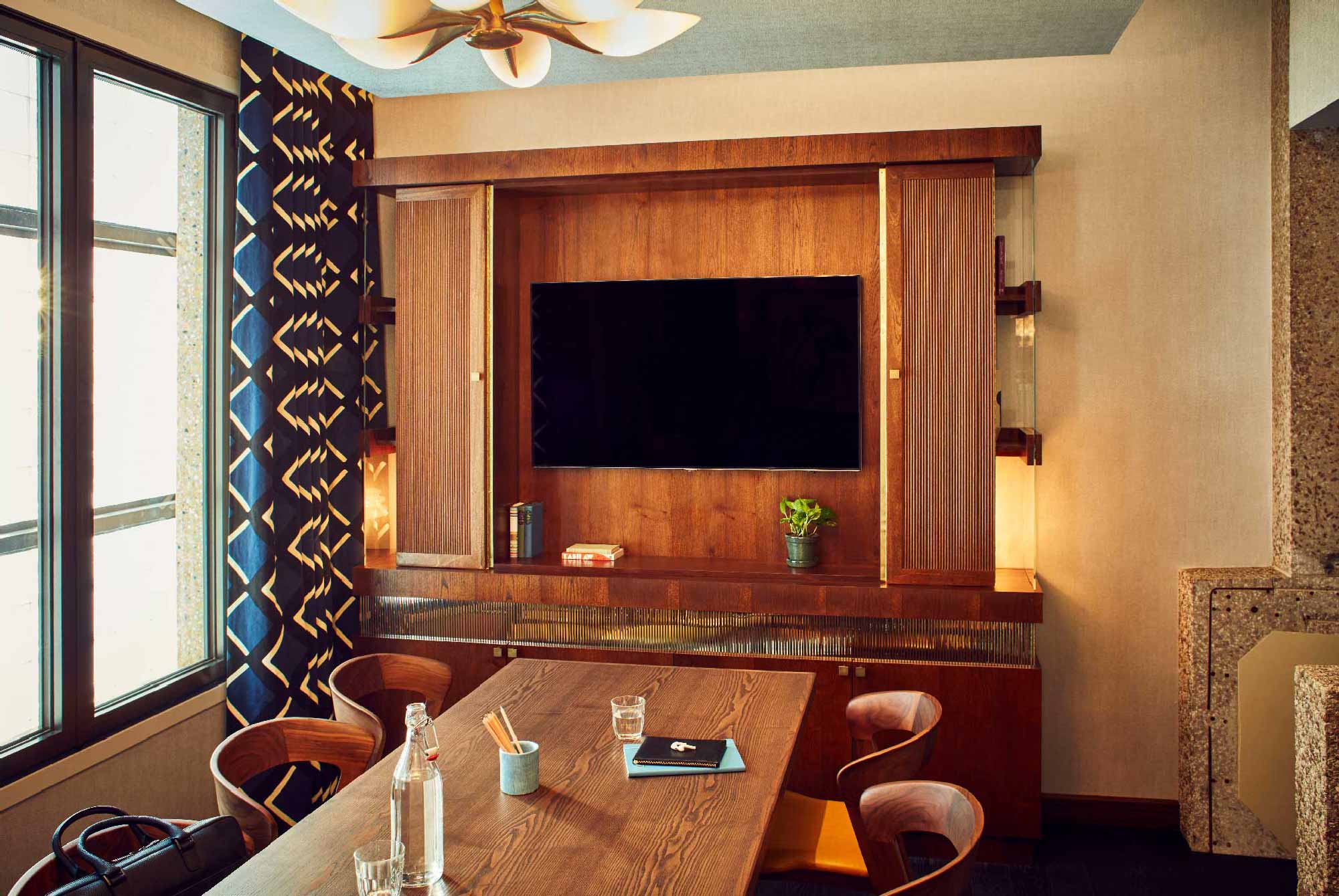 The Den  - 1djyv40klmk.jpg