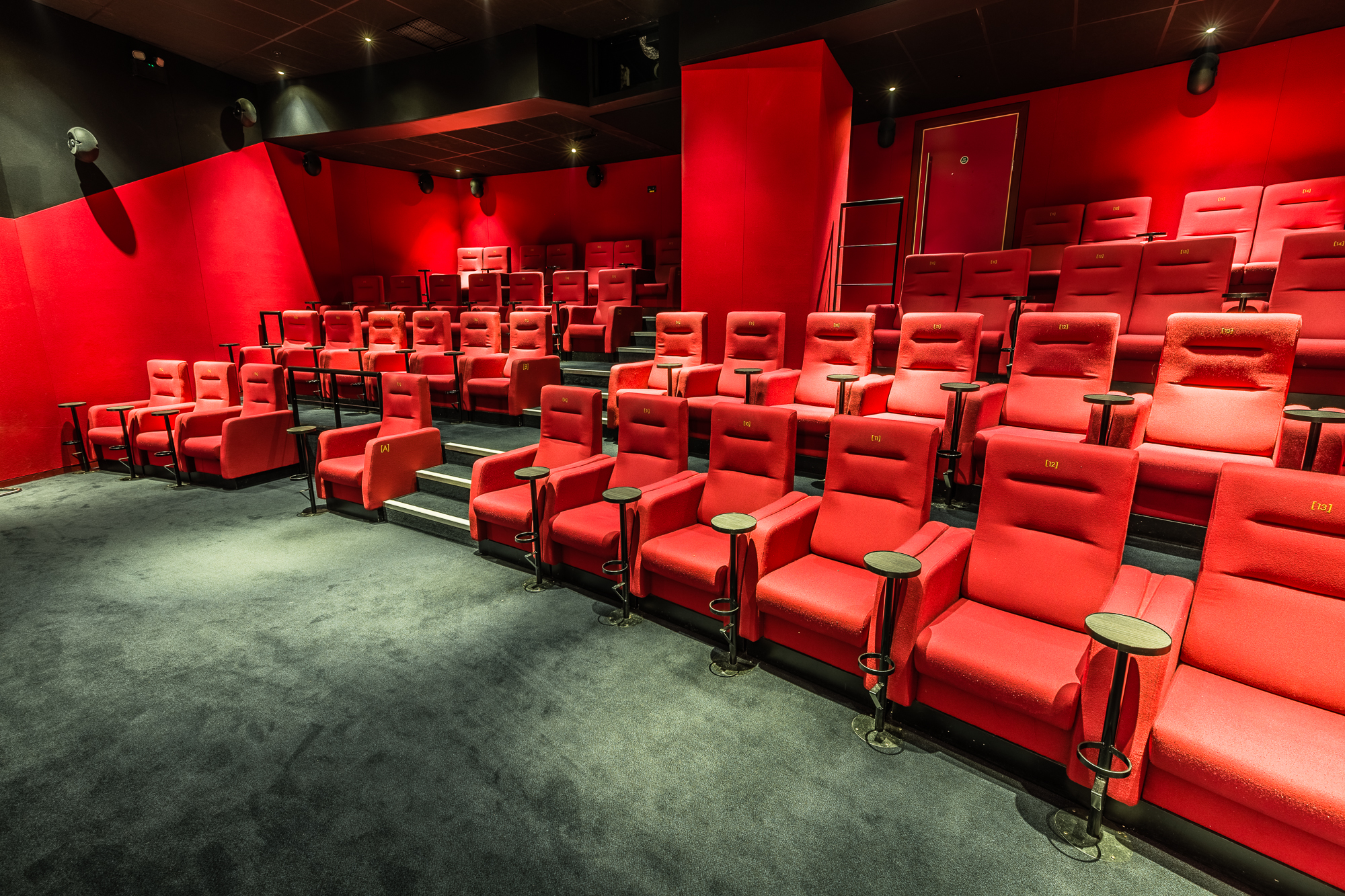 Curzon Victoria - Cinema Screen One - apbgdp3qhyf.jpg