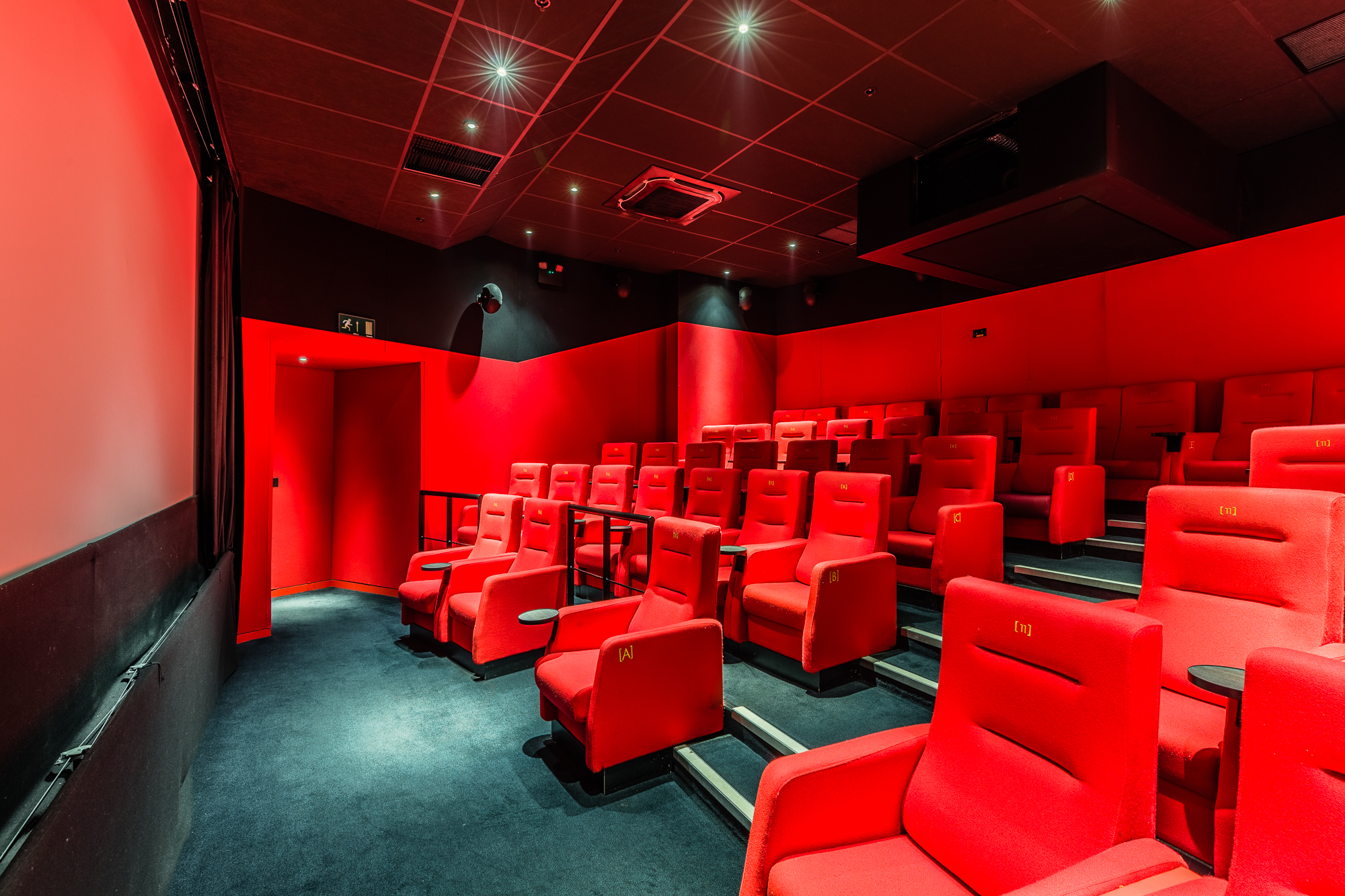 Curzon Victoria - Cinema Screen Four - krd30h2rndp.jpg