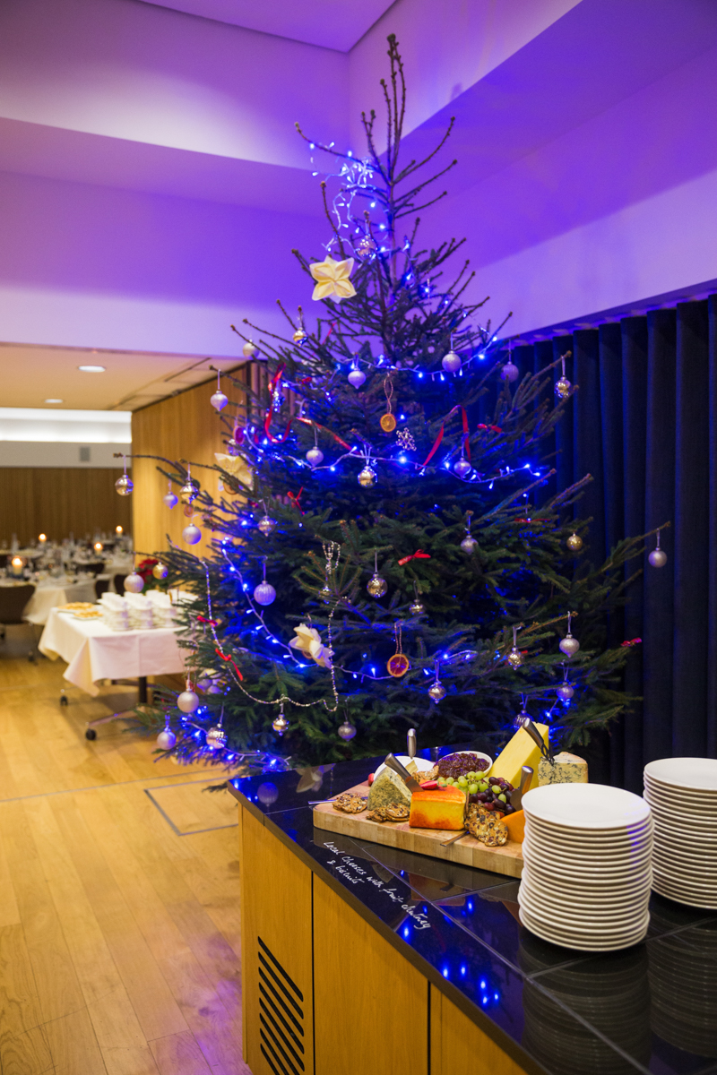 Pyramid Dining Room with Christmas tree, ideal for holiday events at Saïd Business School.