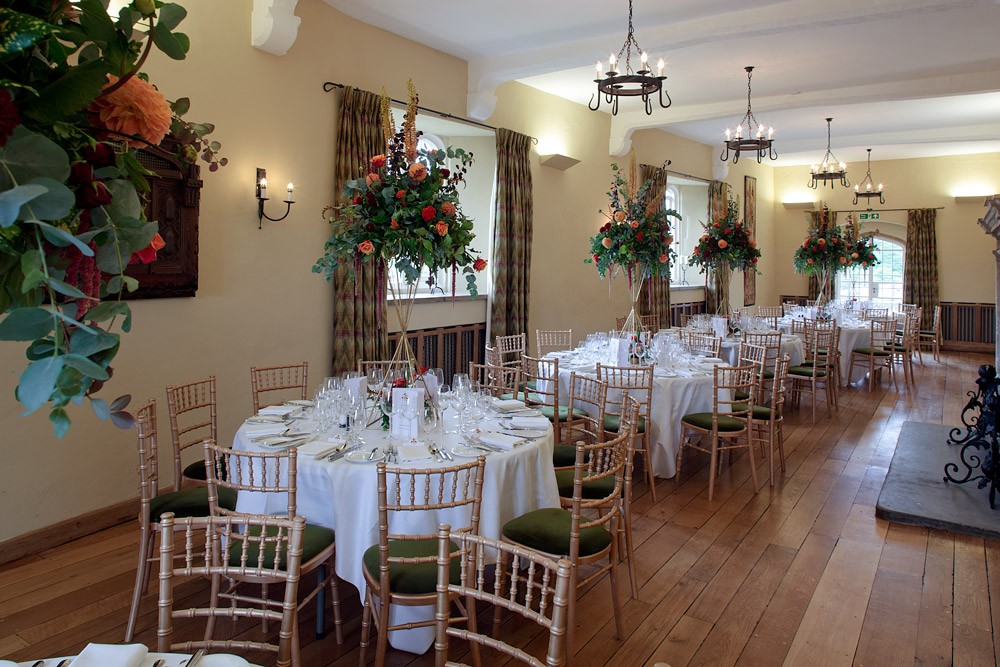 The Maiden's Tower - Tudor Hall & Long Gallery - bs2yabigfja.jpg