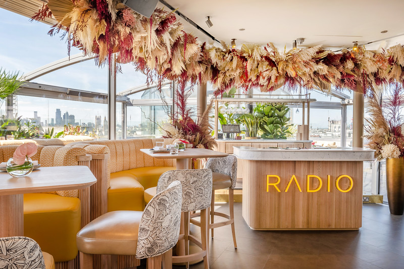 Exclusive Hire  - mjb4vtkogqa.jpg