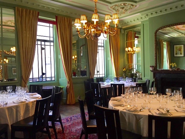 Le Salon Vert - 4q2kjhupult.jpg