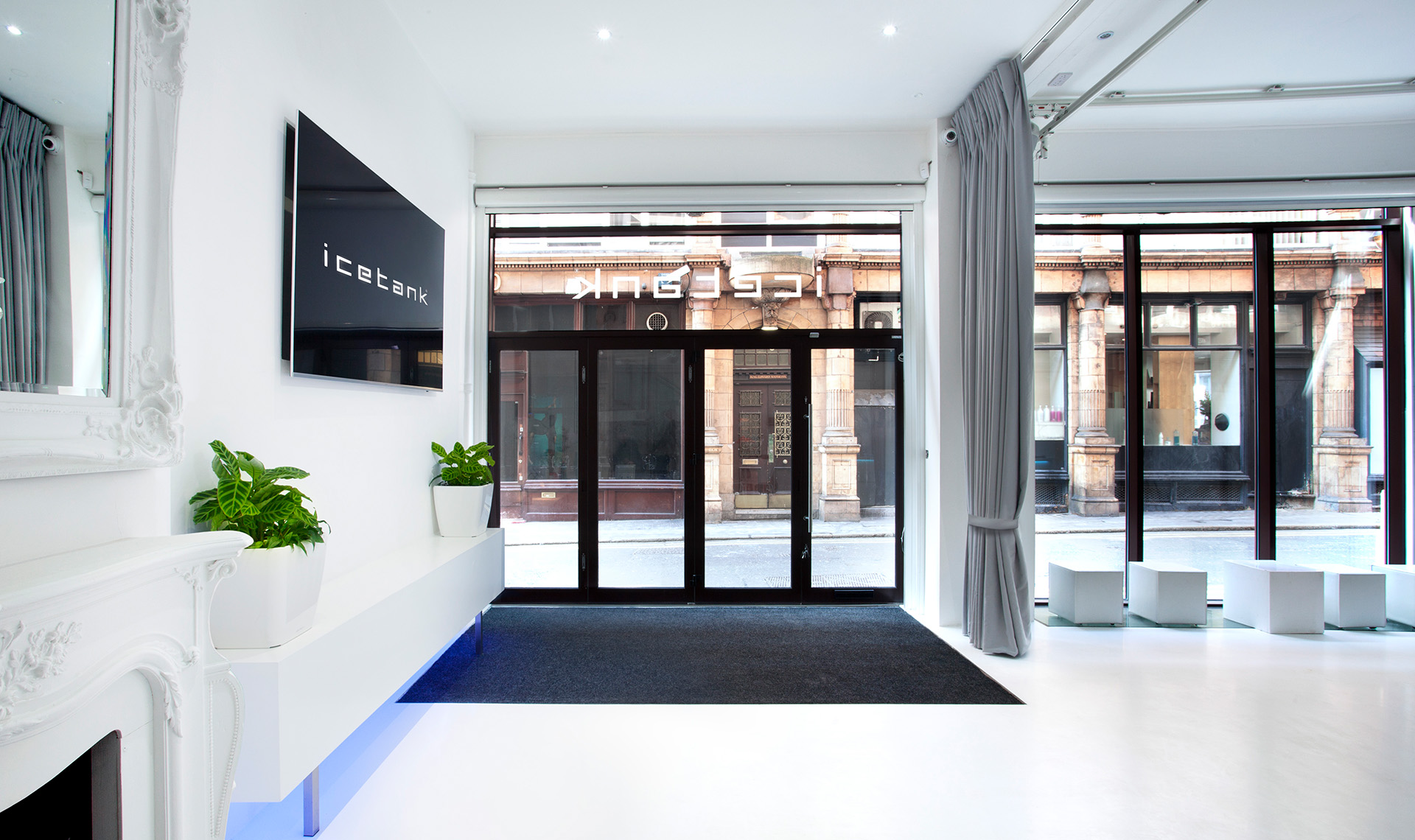 Exclusive - Blank Canvas - pv13hxaqm1s.jpg