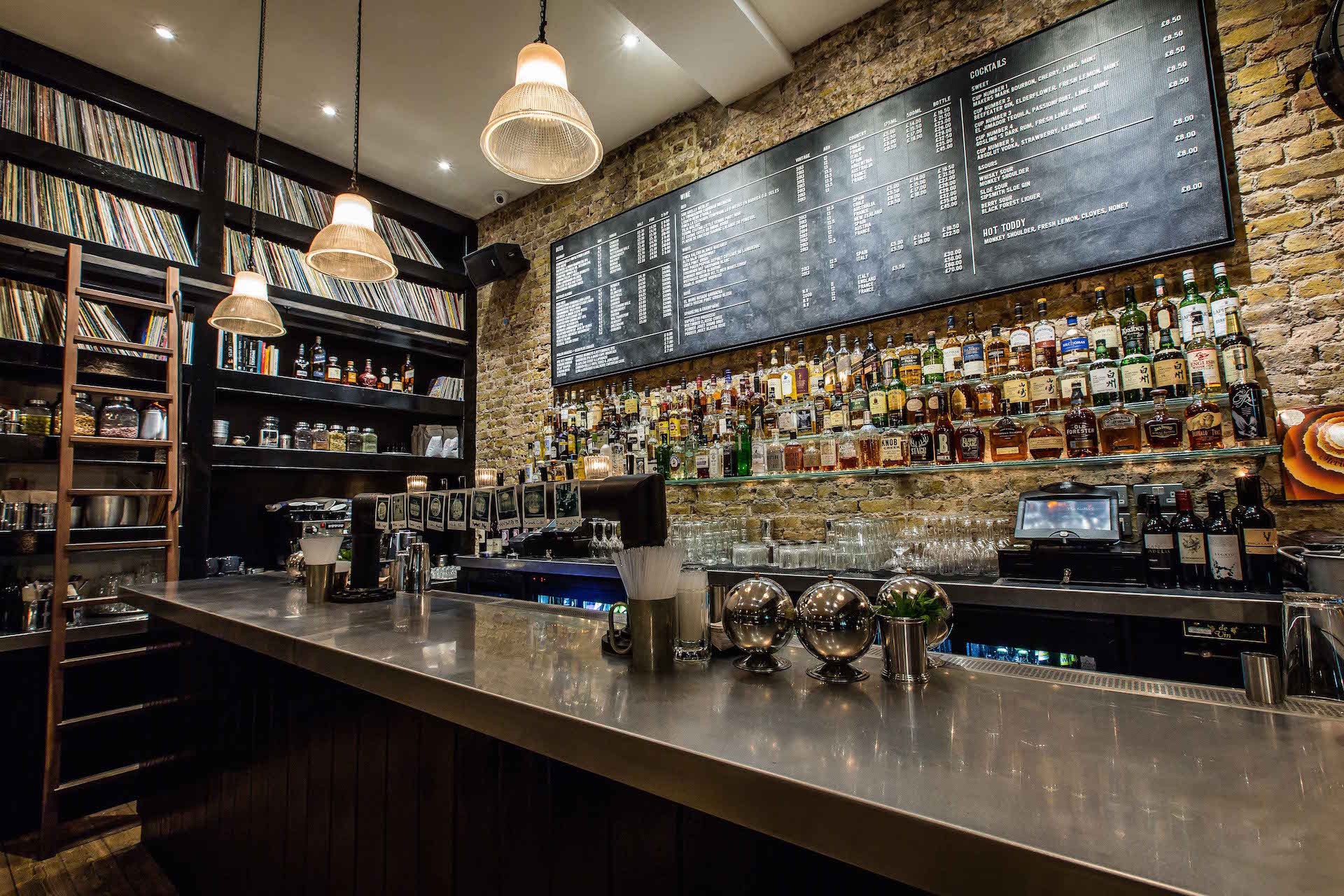 Whole Venue - ytp33ucom0e.jpg