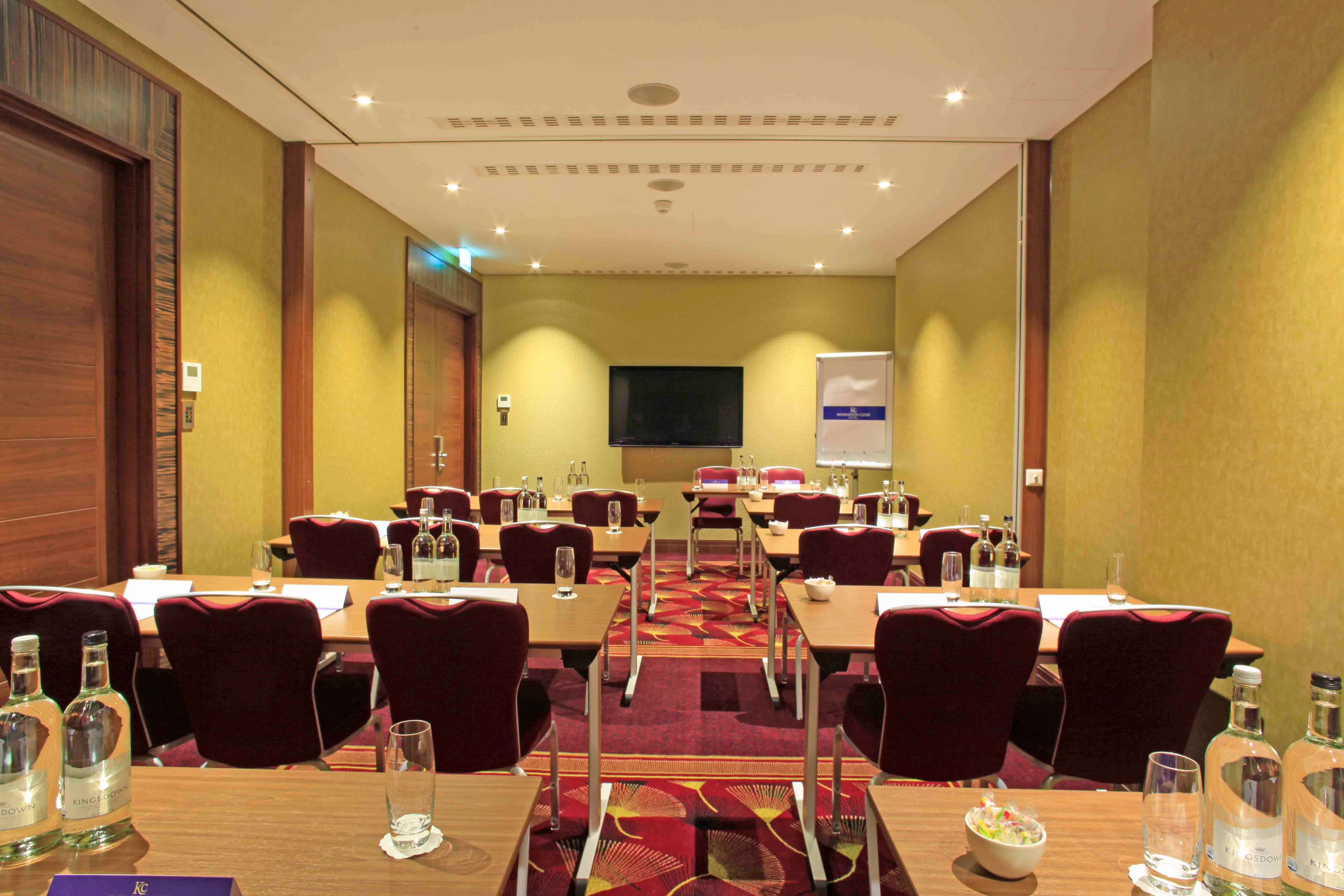 St James Suite meeting room with natural light, perfect for conferences and presentations.