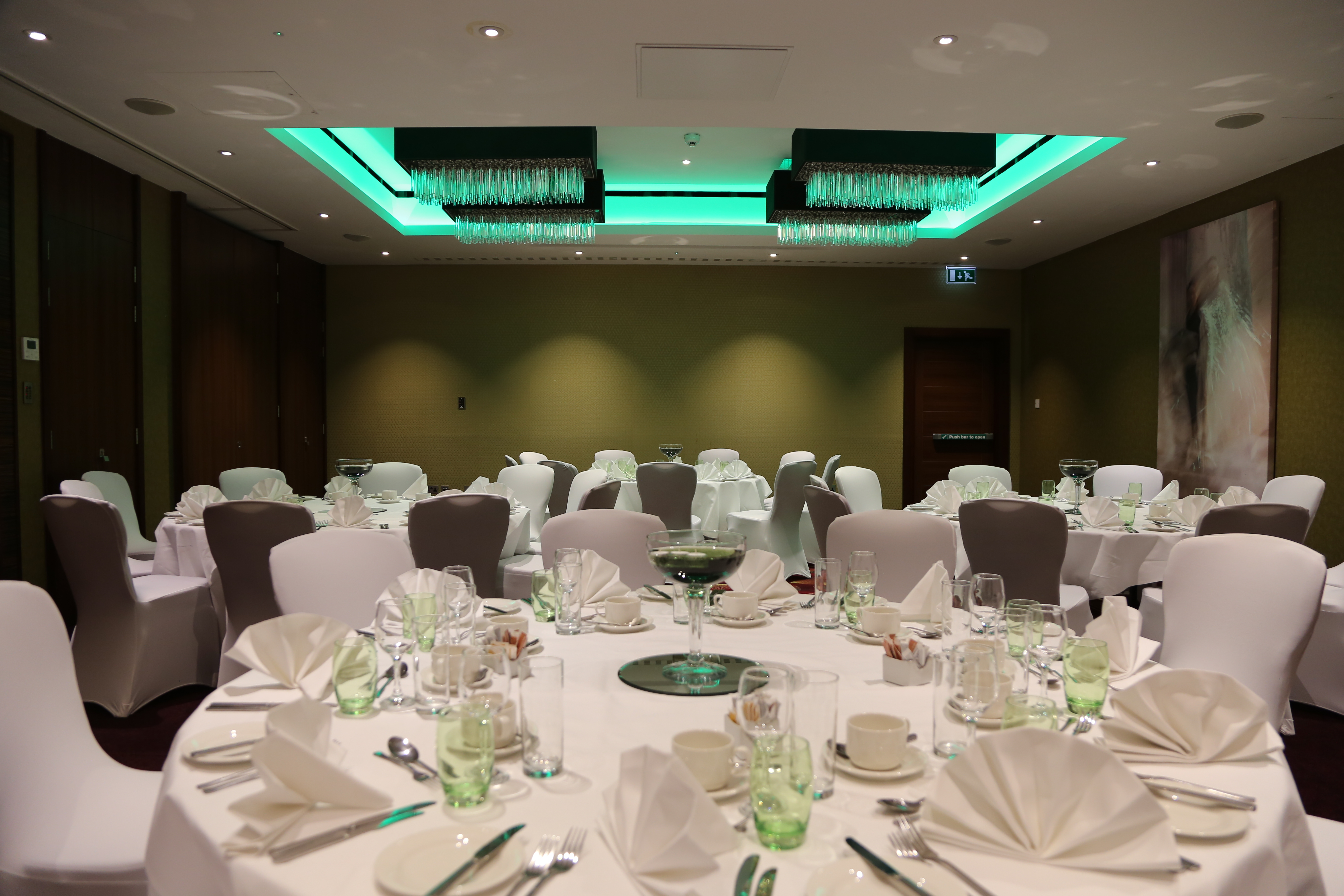 Windsor Suite banquet room at Holiday Inn Kensington, elegant setup for weddings and corporate events.
