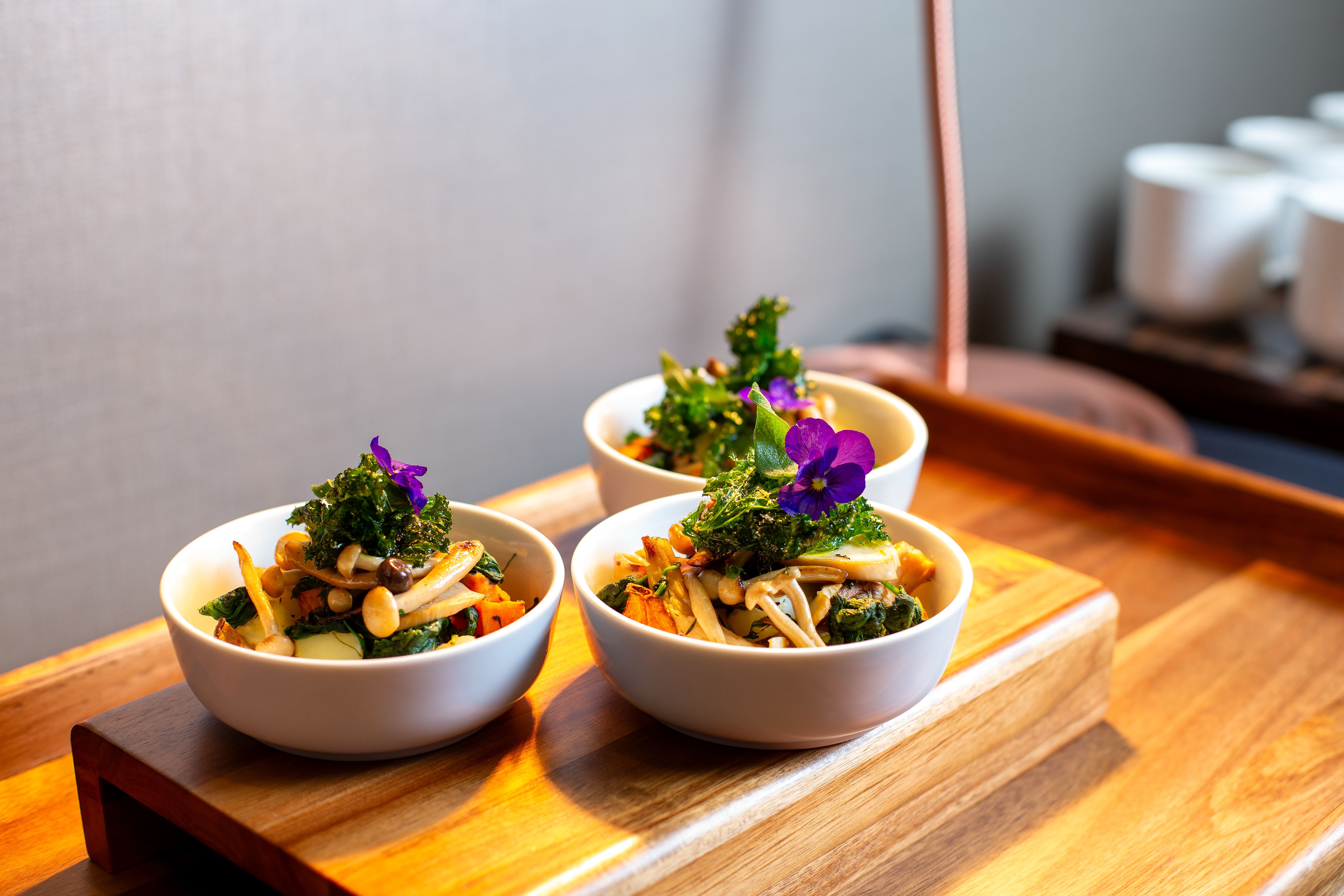 Windsor Suite at Holiday Inn Kensington with elegant dishes for corporate events.