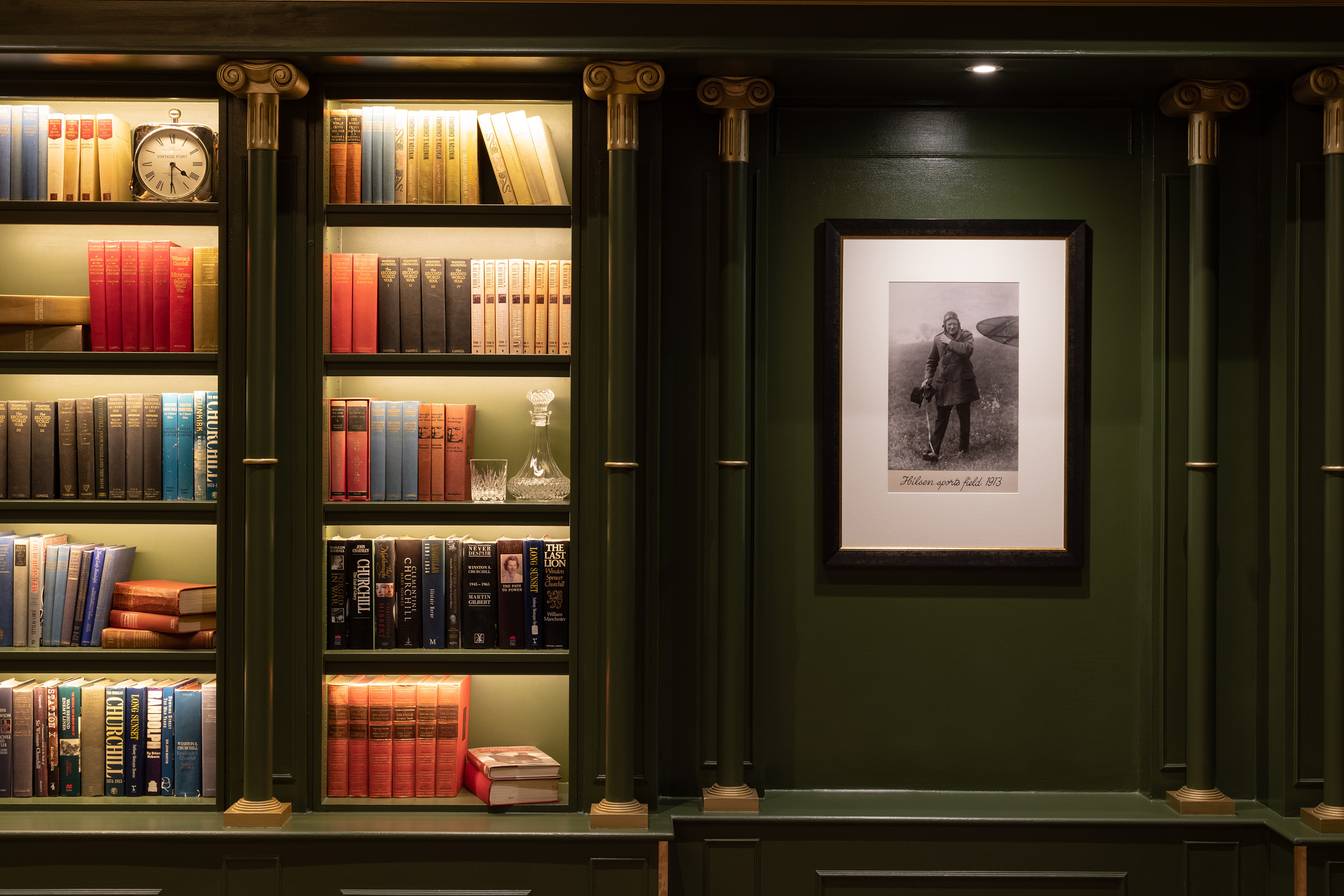 Library Suite at Hyatt Regency London - The Churchill, elegant green walls, ideal for meetings.