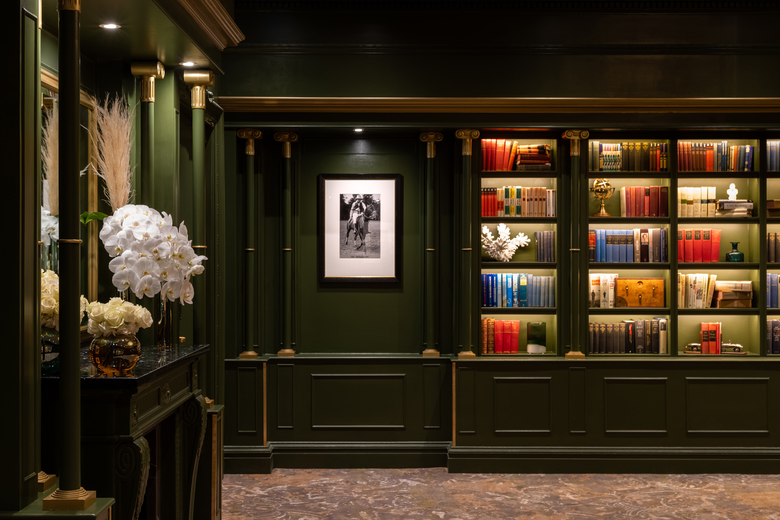Library Suite at Hyatt Regency London with green walls, ideal for upscale events.