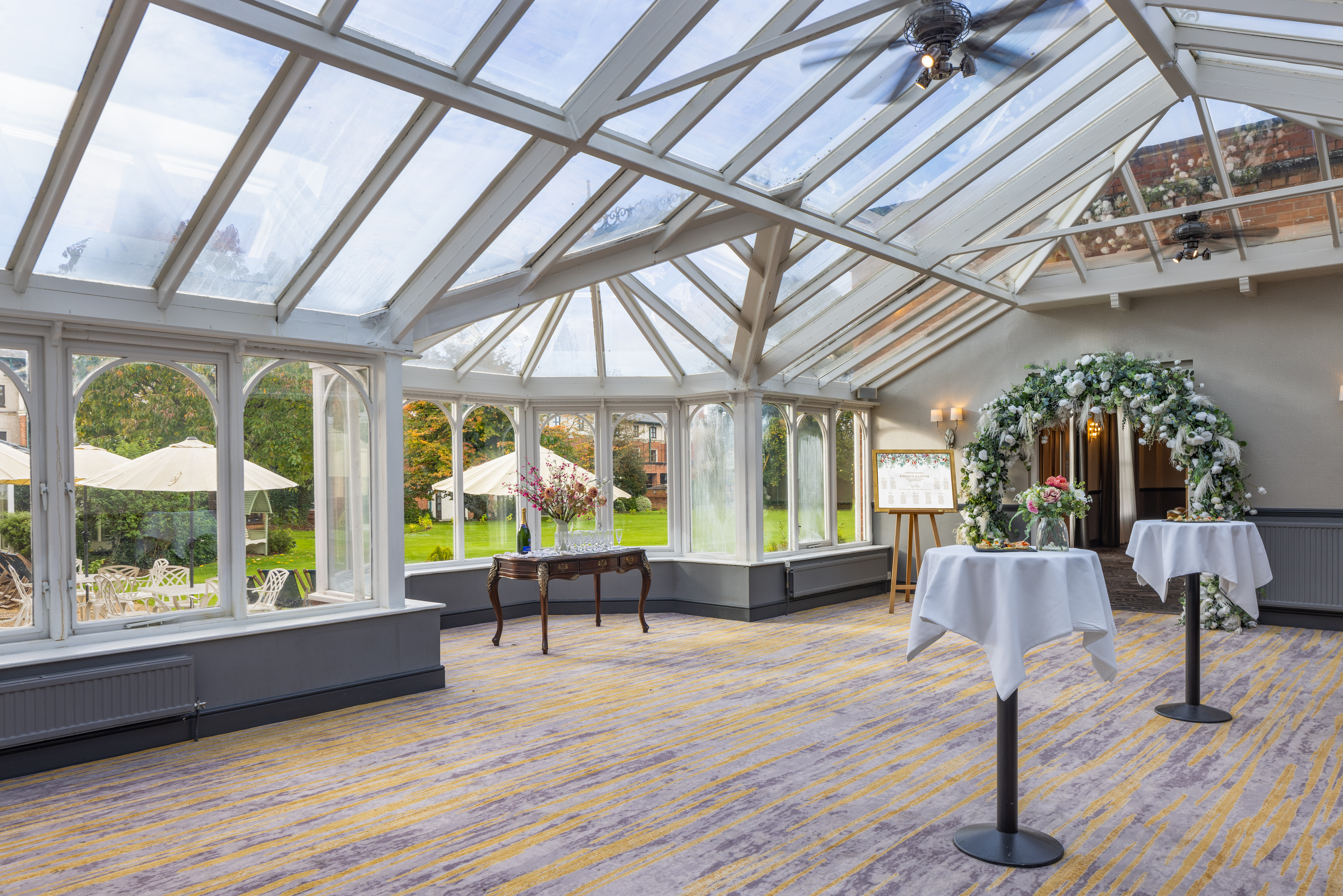 Ballroom - 185feda1-aec4-4a51-bc04-426c0c8346cc.jpg