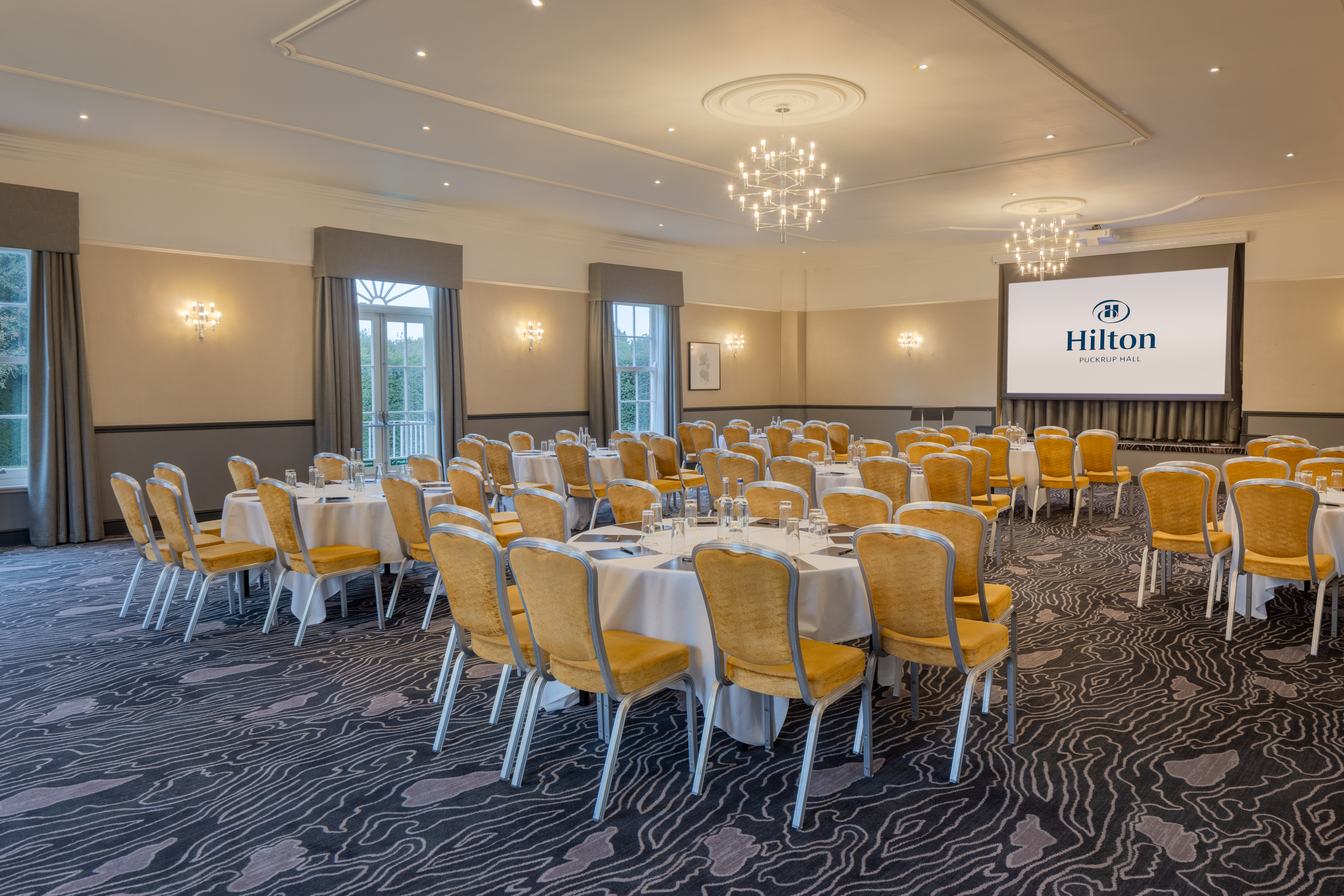 Ballroom - 1d767900-fcf9-4350-9923-788a070b1988.jpg