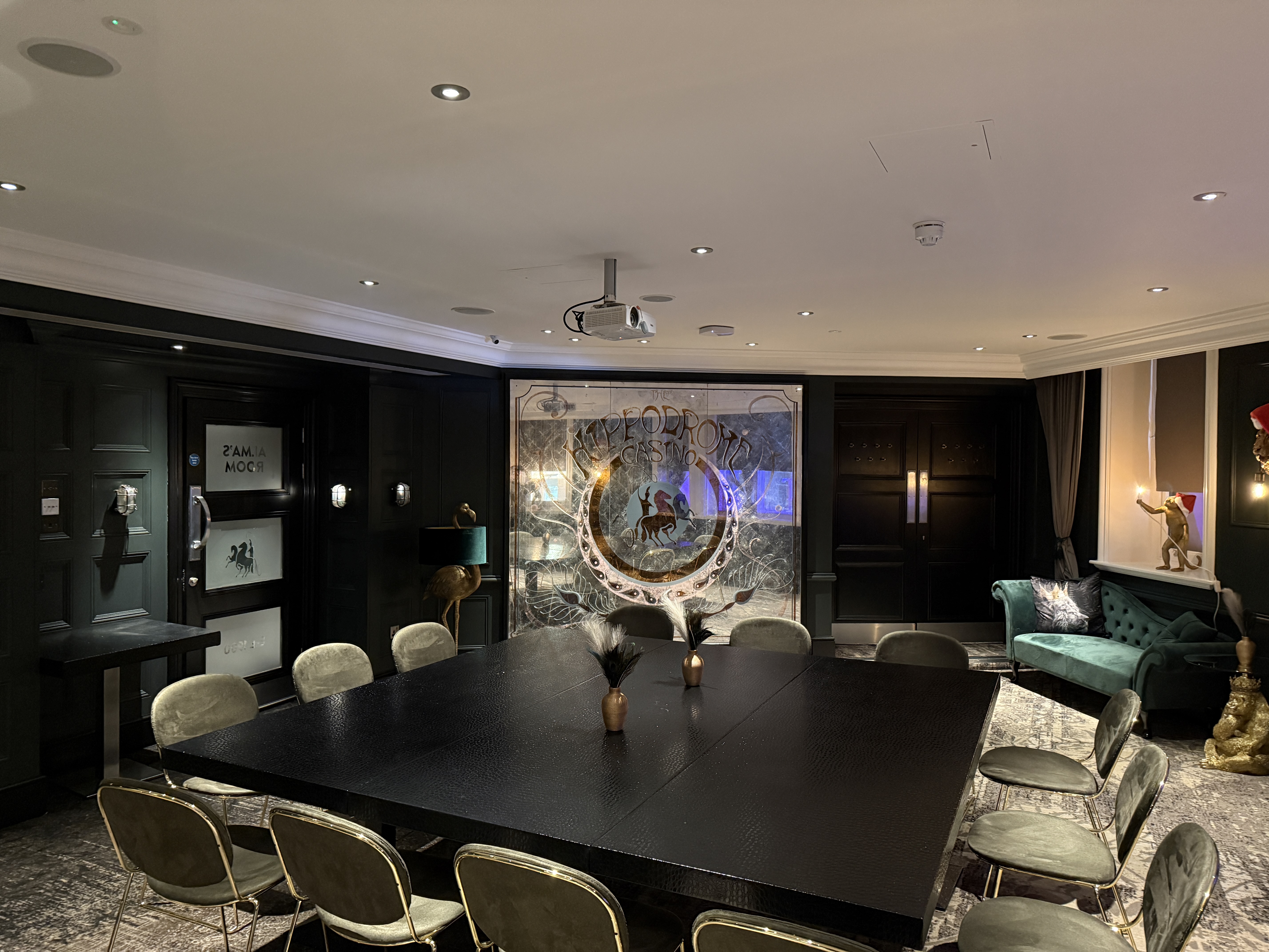 Alma's Room - 293f2f4c-5019-4209-bf2e-2ba1bd81bc5d.JPG