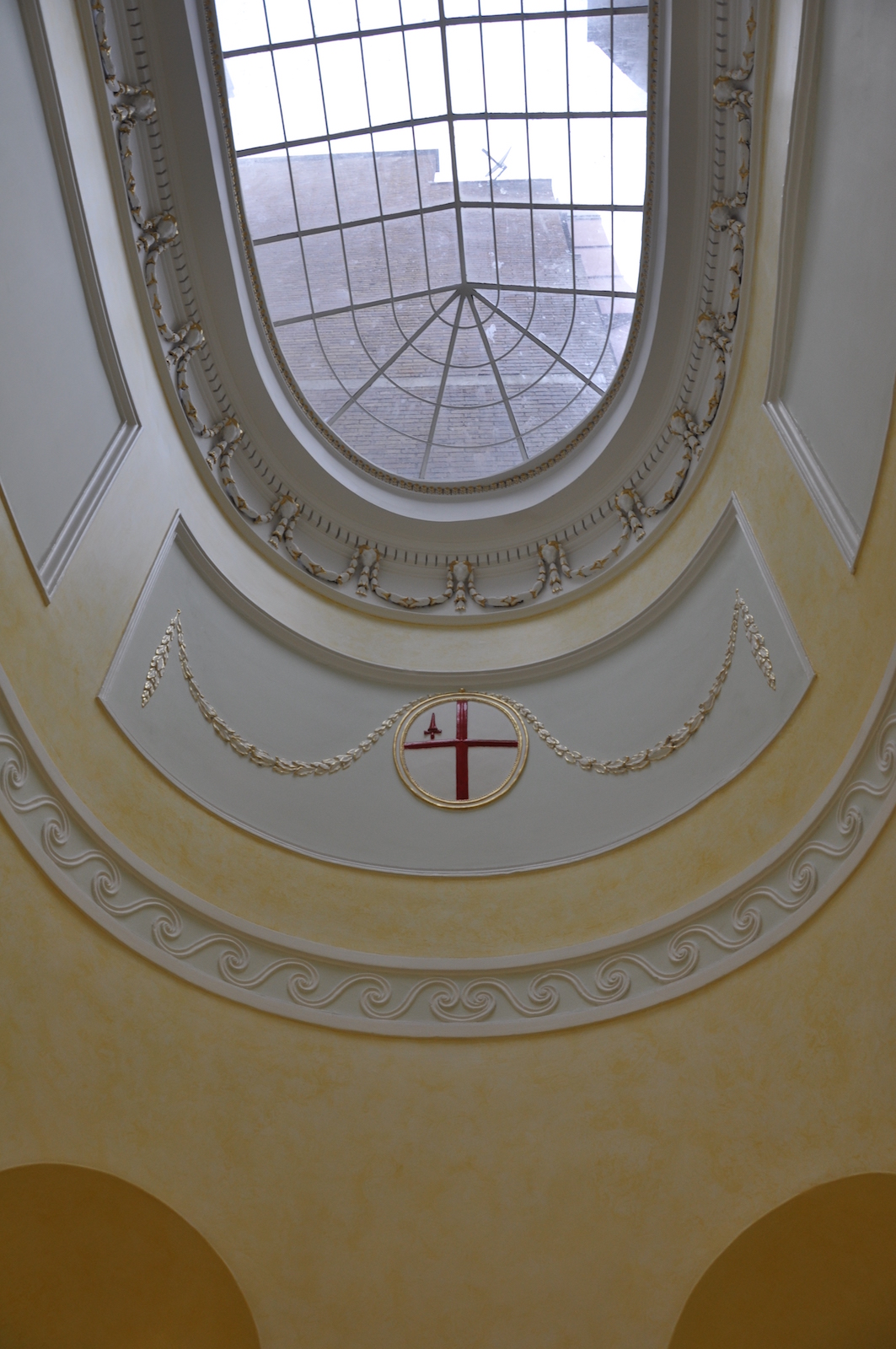 Elegant ceiling detail in Silver Room, Watermen's Hall for events and conferences.