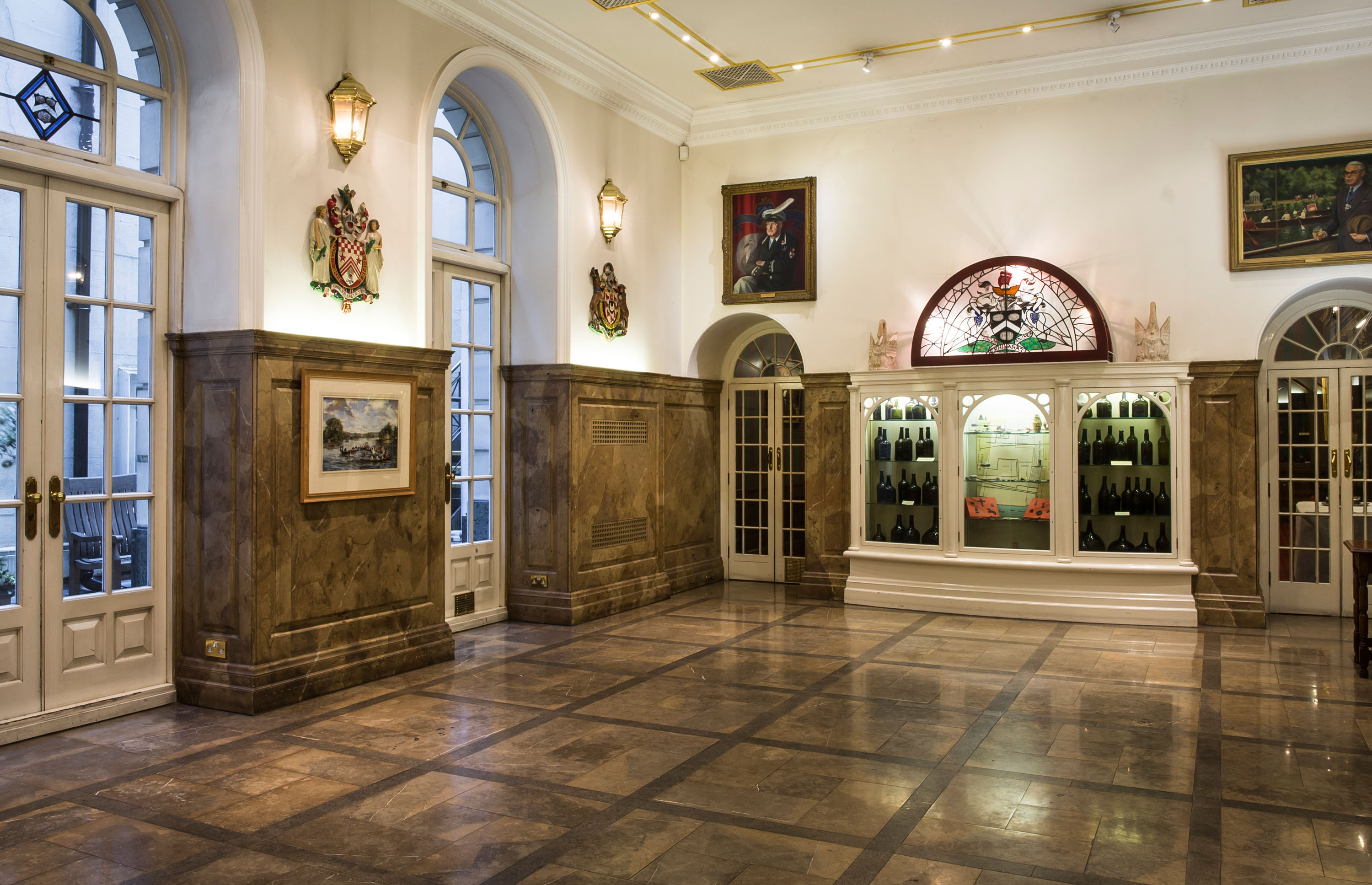 Livery Hall - tjvsmdjmjit.jpg