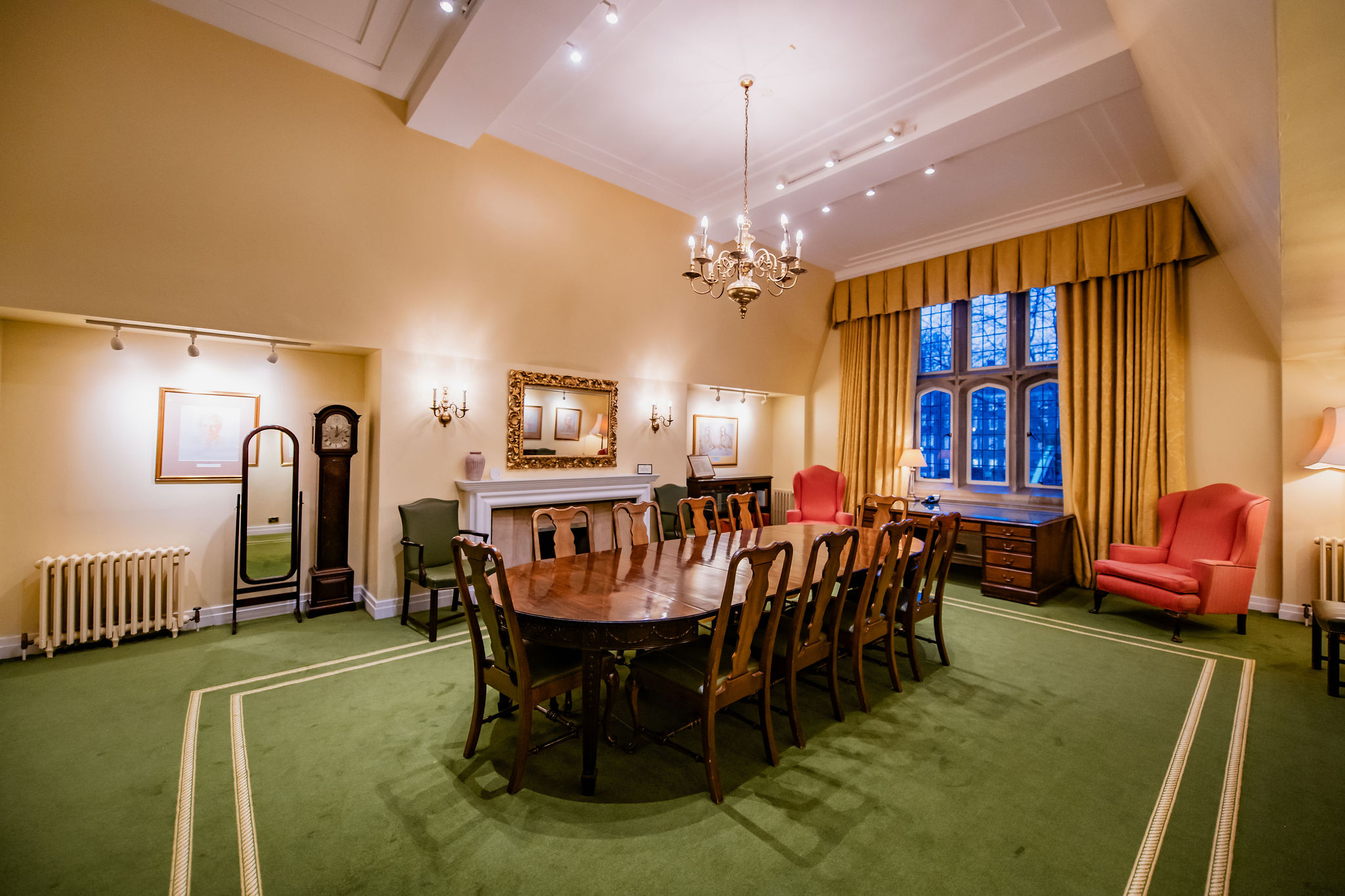 The Benchers' Library - 13q0k5mgmyi.jpg