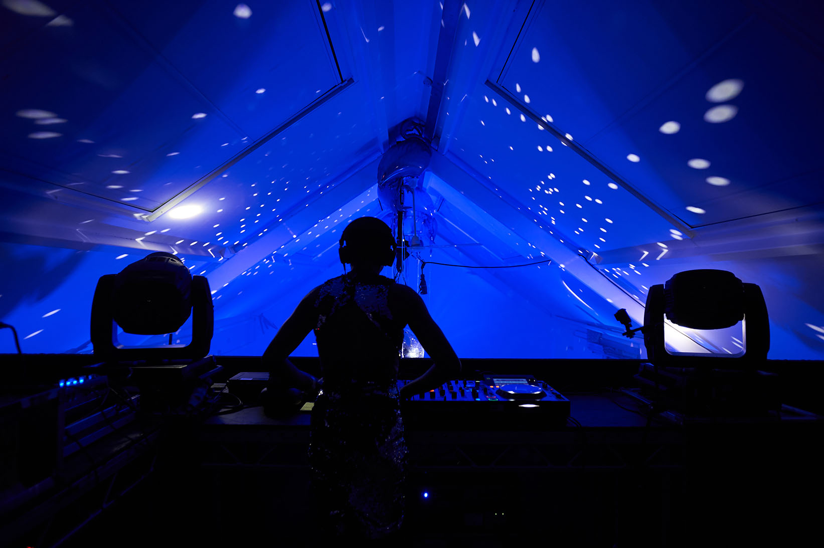 studio one - w2nvy3pblb5.jpg