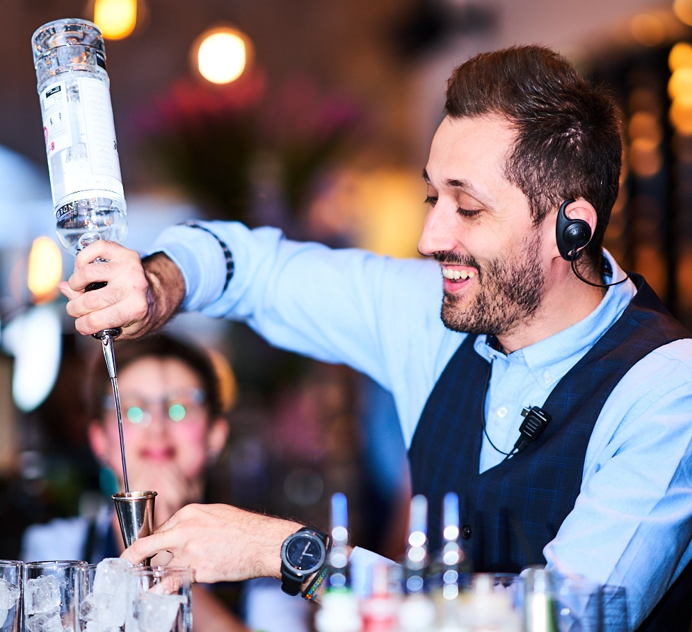 VIP Terrace - 4serhv4ack2.jpg