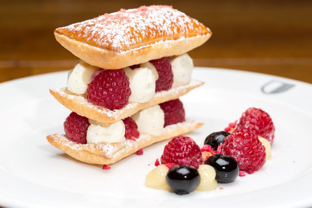 92 Suite - cbafokjgfkx.jpg